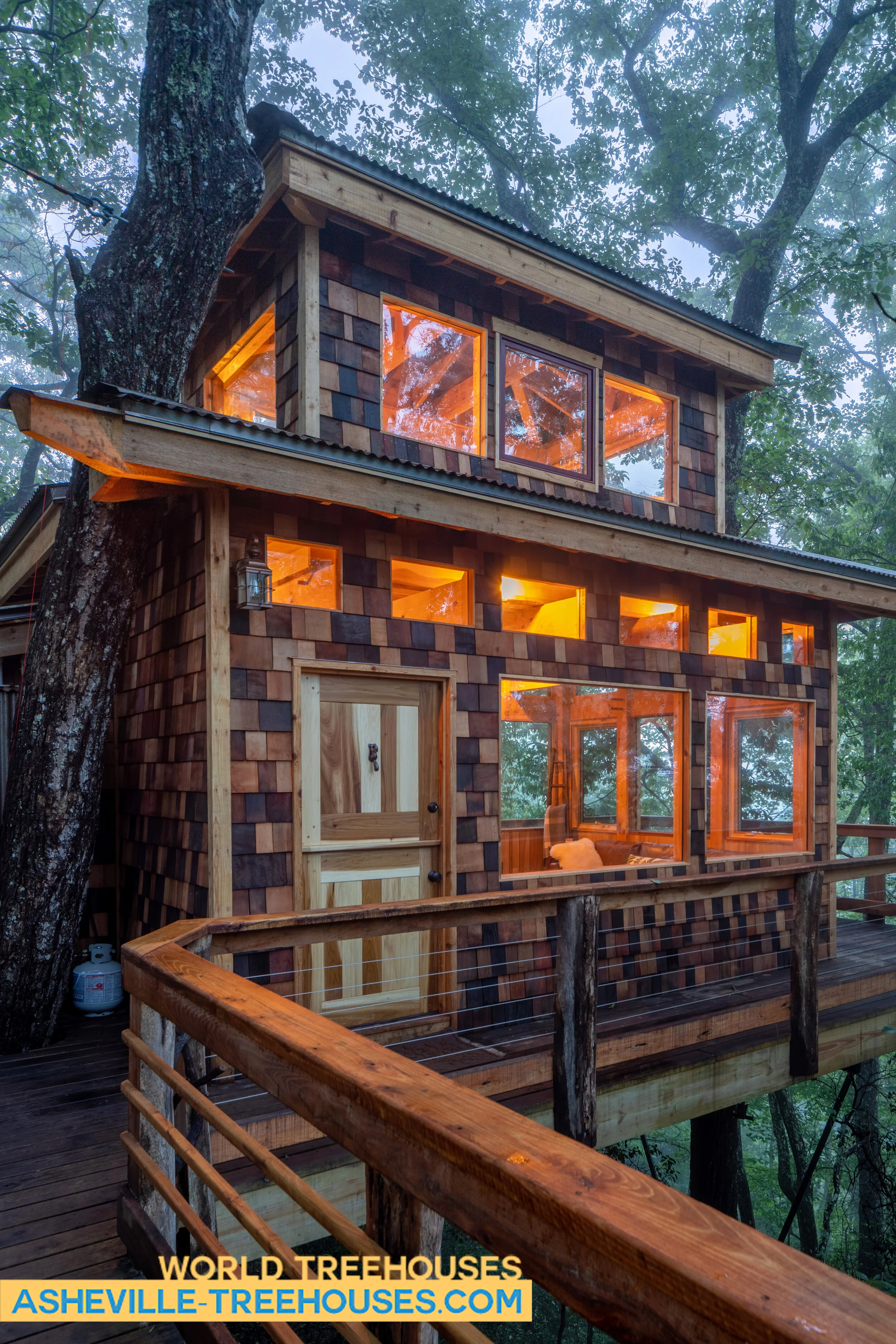 Asheville Custom Treehouse Builder: Connect to serenity and wisdom in a timber frame treehouse