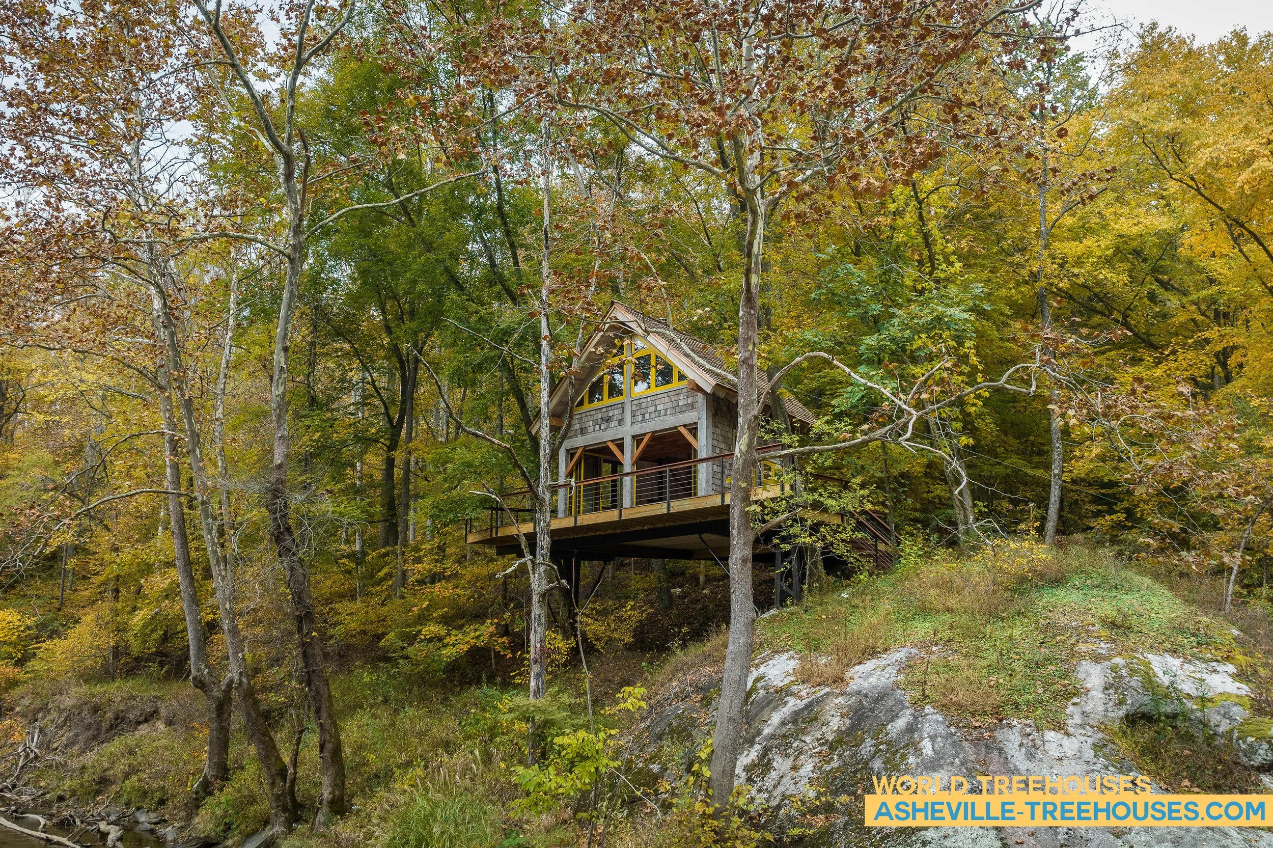 Custom Tree House Builder Reminds Us What It Means to Be Human