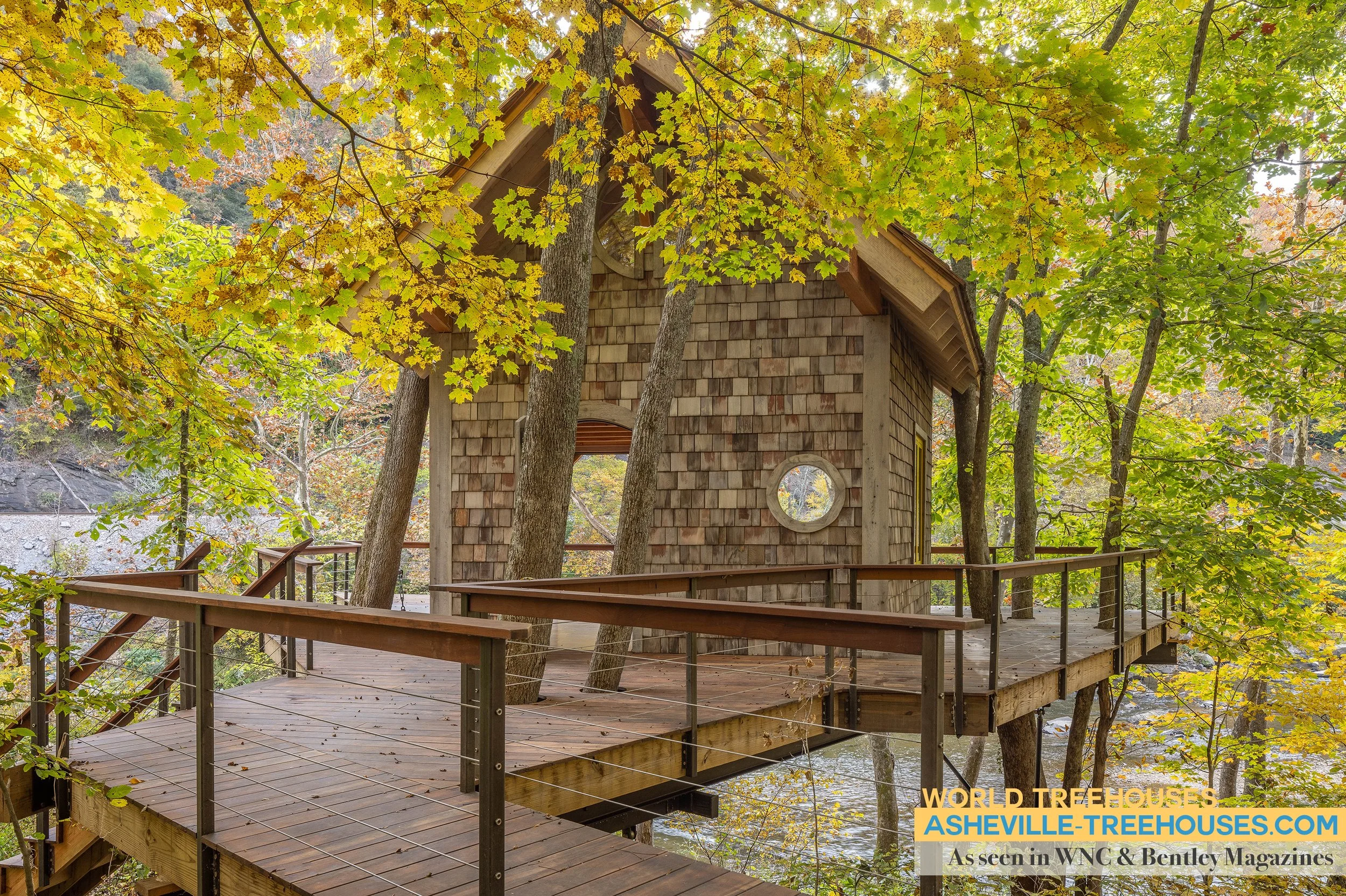 Tree House Builders Have you Strolling Among the Treetops