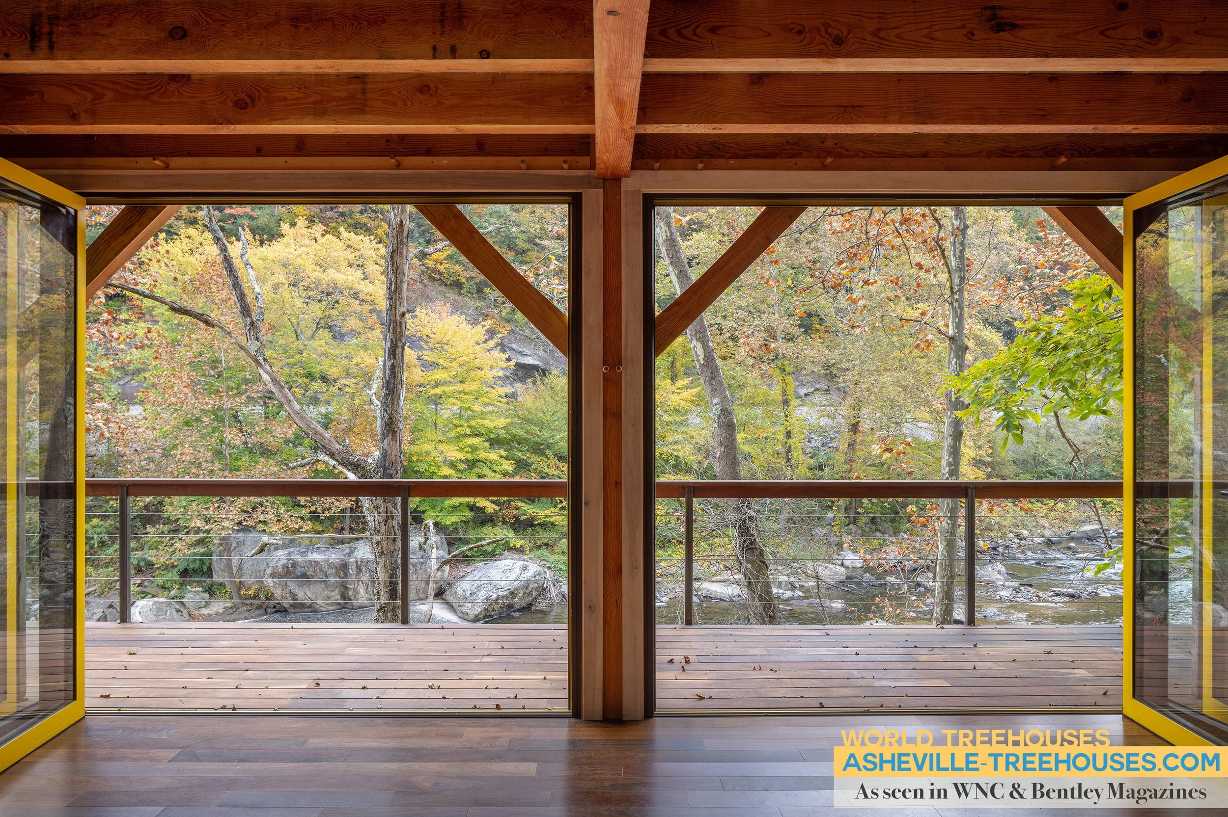 The Best of Both Worlds in a Luxury Treehouse