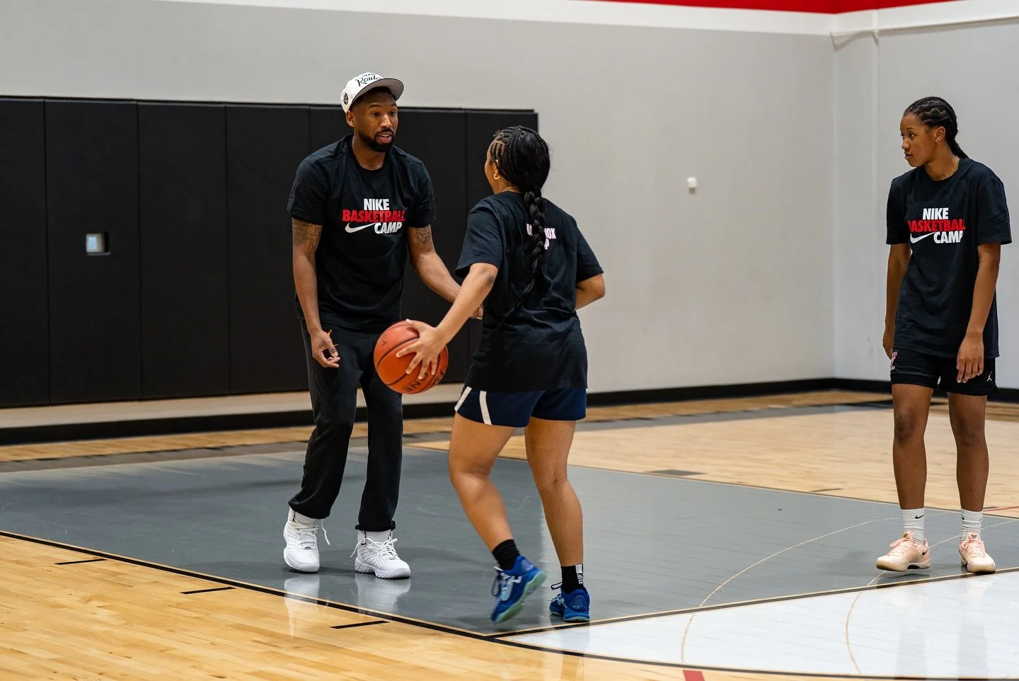 Las Vegas yall competed at a high level, were incredibly coachable, and showed major respect for each other, the staff, and the facility. I&rsquo;ll definitely have to be back, we all got better!

@nikebasketball @jerseymikes @jtrademarkit @shoot360l