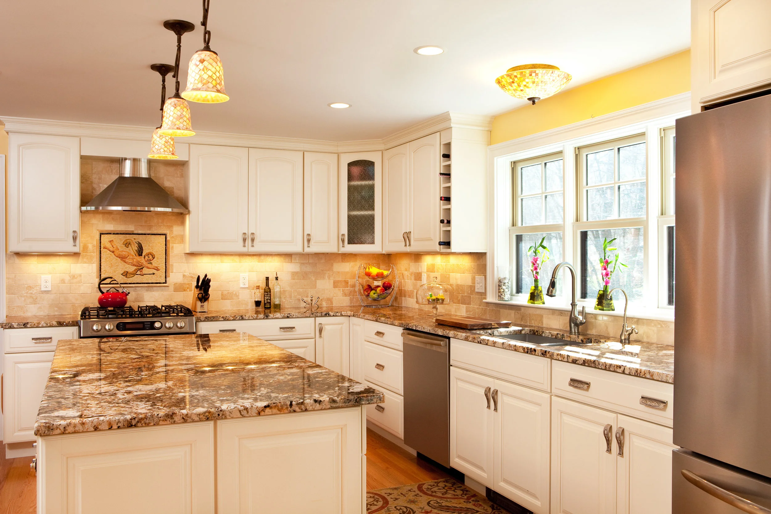 Kitchens &amp; Baths