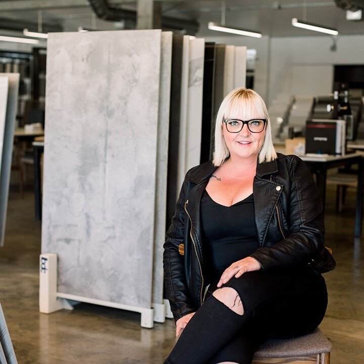 Trish Hakoopian treats design as a journey, not as a product. Procurement is her pleasure and passion. ⁠
⁠
She consistently achieves luxury at every level, demonstrating adaptability within her substantial range, while delivering innovation, intentio