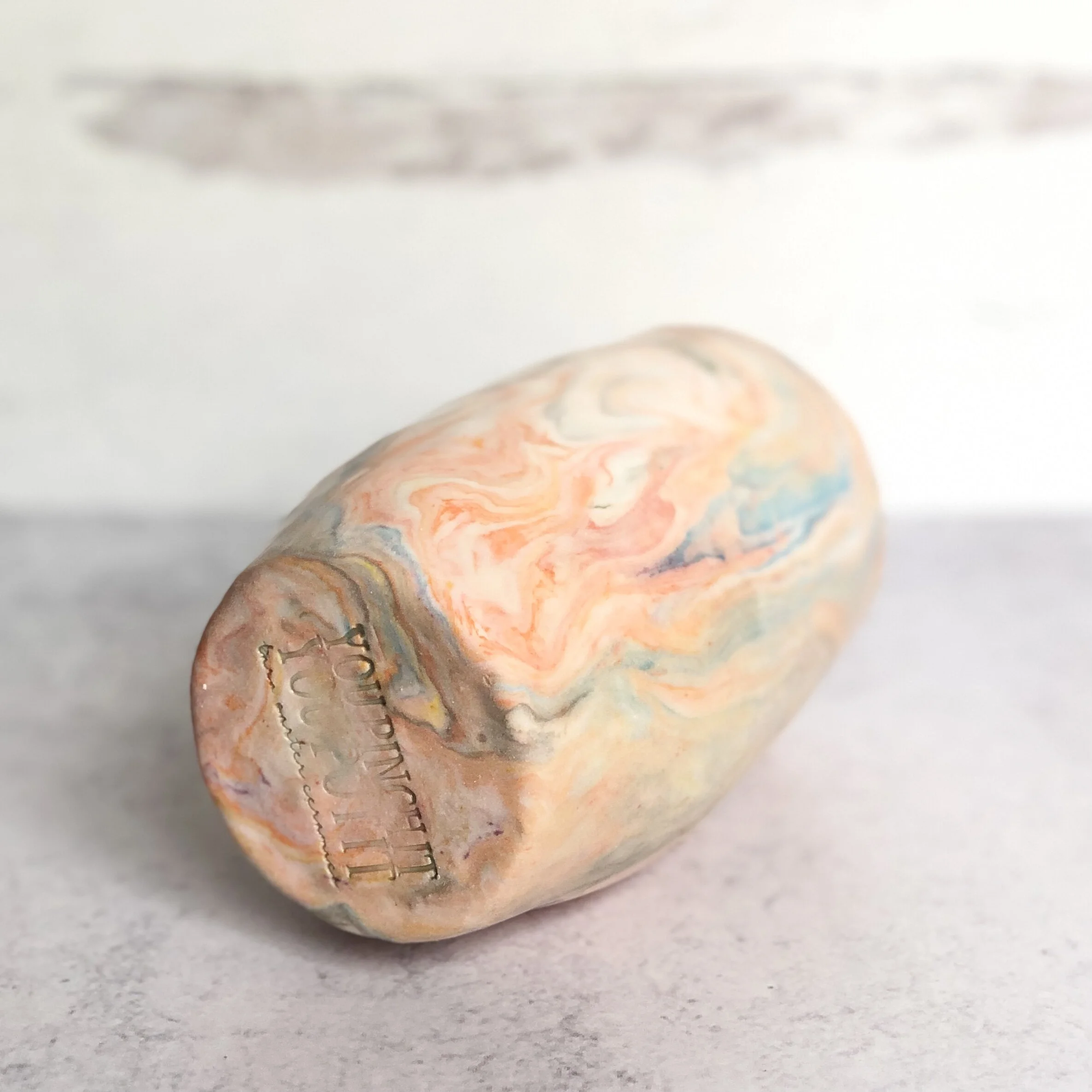 0636030A-EB46-4193-ACEE-06940DDD76CF