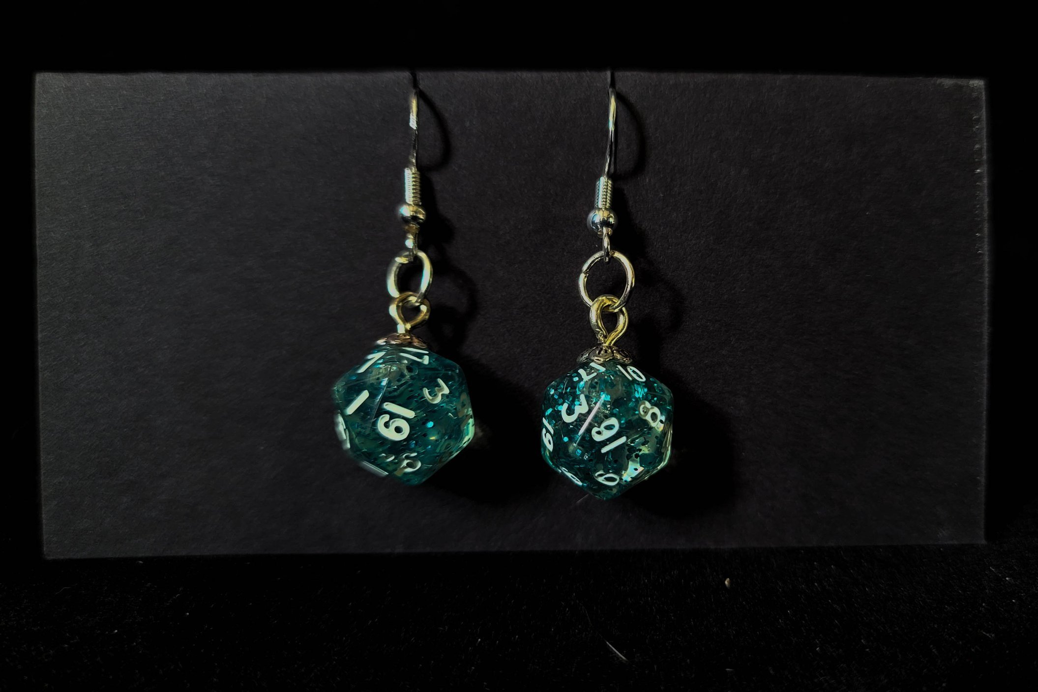 Glitter+Blue+Dice+%289%29.jpg