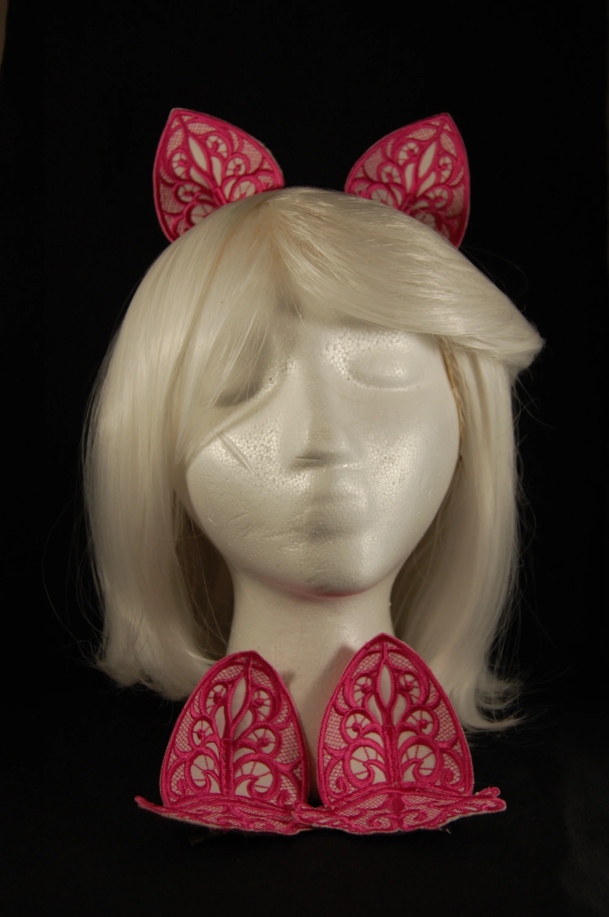 Lace Ears - Dark Pink Thread on White Fabric