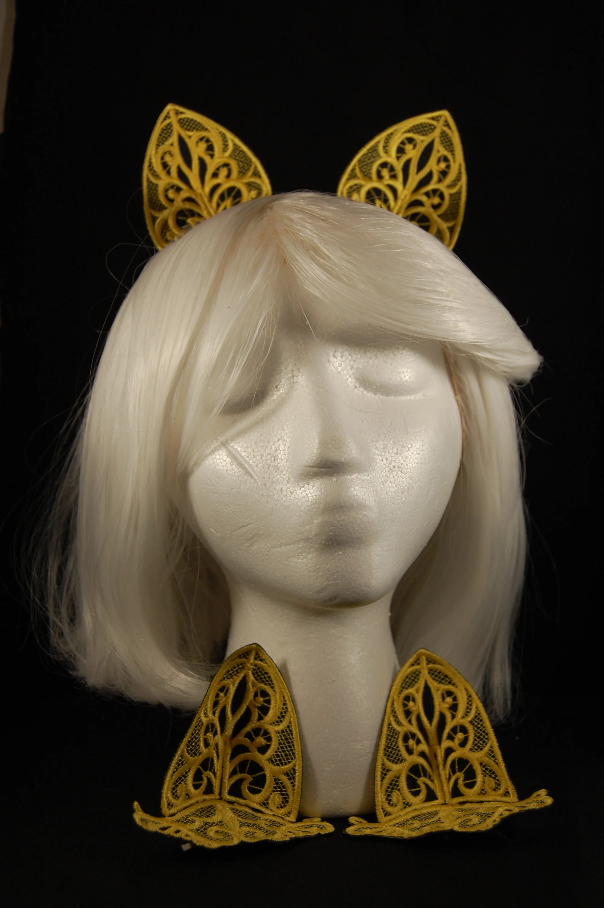 Lace Ears - Yellow Thread on Black Fabric