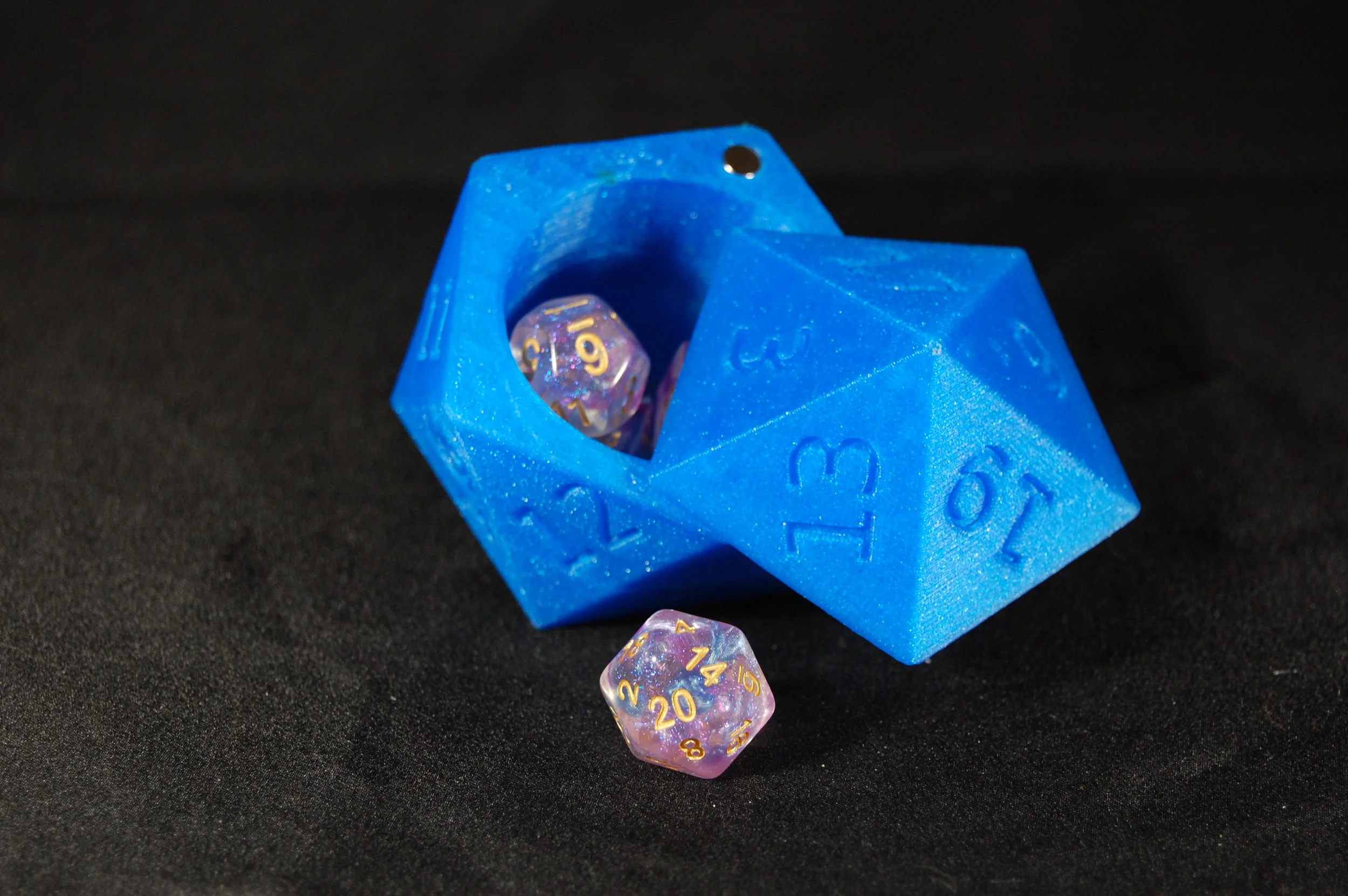 D20 Dice Box - Translucent Blue