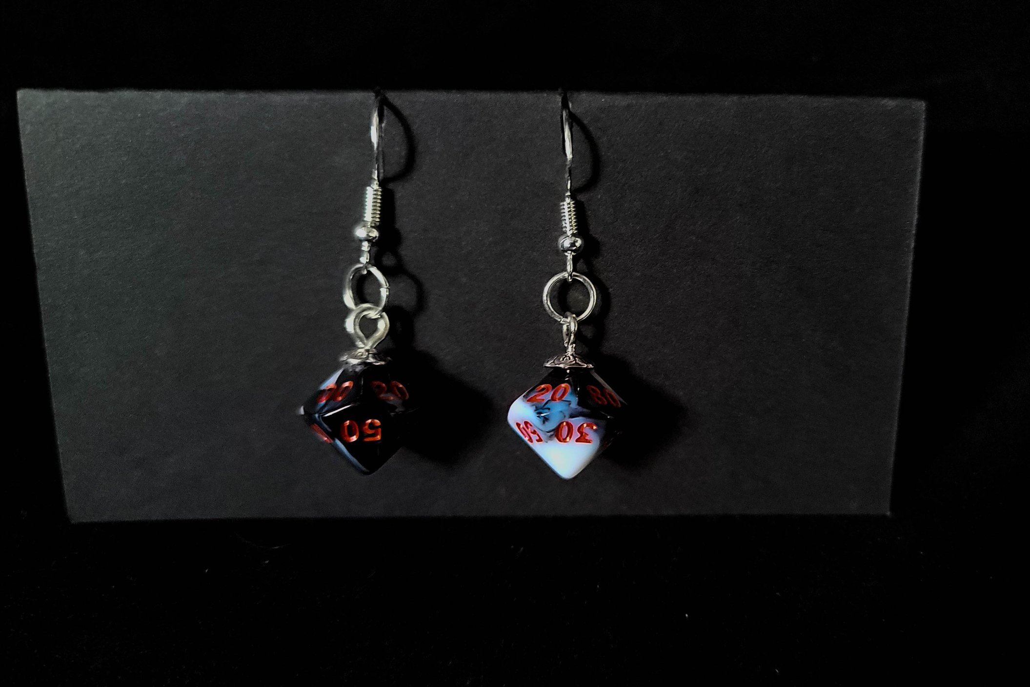 Marble+Red+Dice+%288%29.jpg