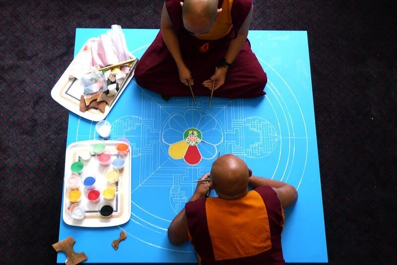 Memorias Cooperartes- Evento co-producido por la cooperativa. Visita de dos monjes Tibetanos, pintura Mandala