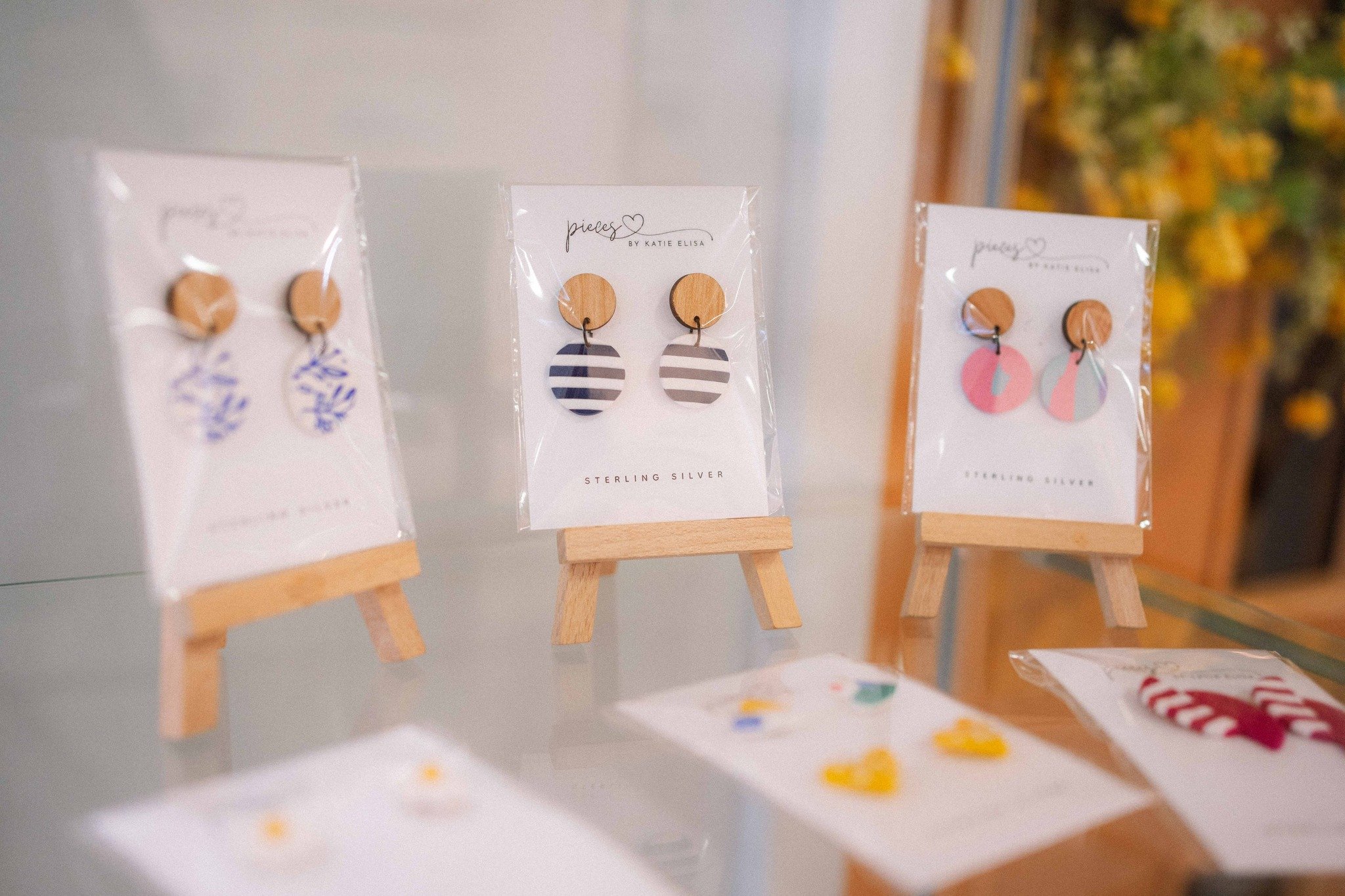 Elevate your style with the exquisite polymer clay jewellery from Pieces by Katie Elisa (@pieces_katie_elisa_), now available at The Gallery Art + Coffee Shop! Each piece is handcrafted with love and creativity, making them the perfect accessory for 