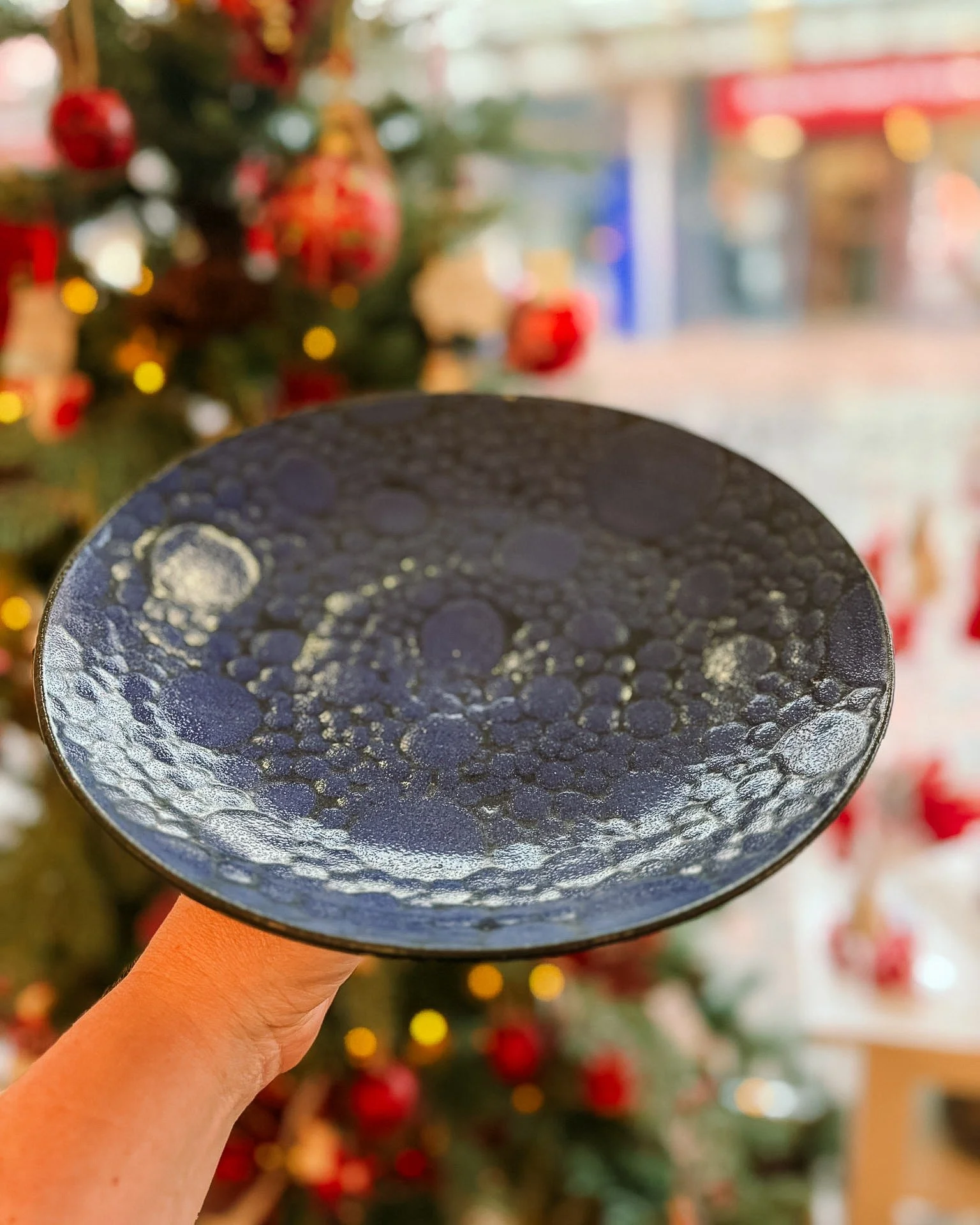 🎄✨ Handmade Pottery in the Shop ✨🎄

We have a beautiful selection of handmade pottery pieces now available from talented local makers @pembrey_pottery , @gowerpottery , and @abbottsceramics . From everyday favourites to special statement pieces, ea