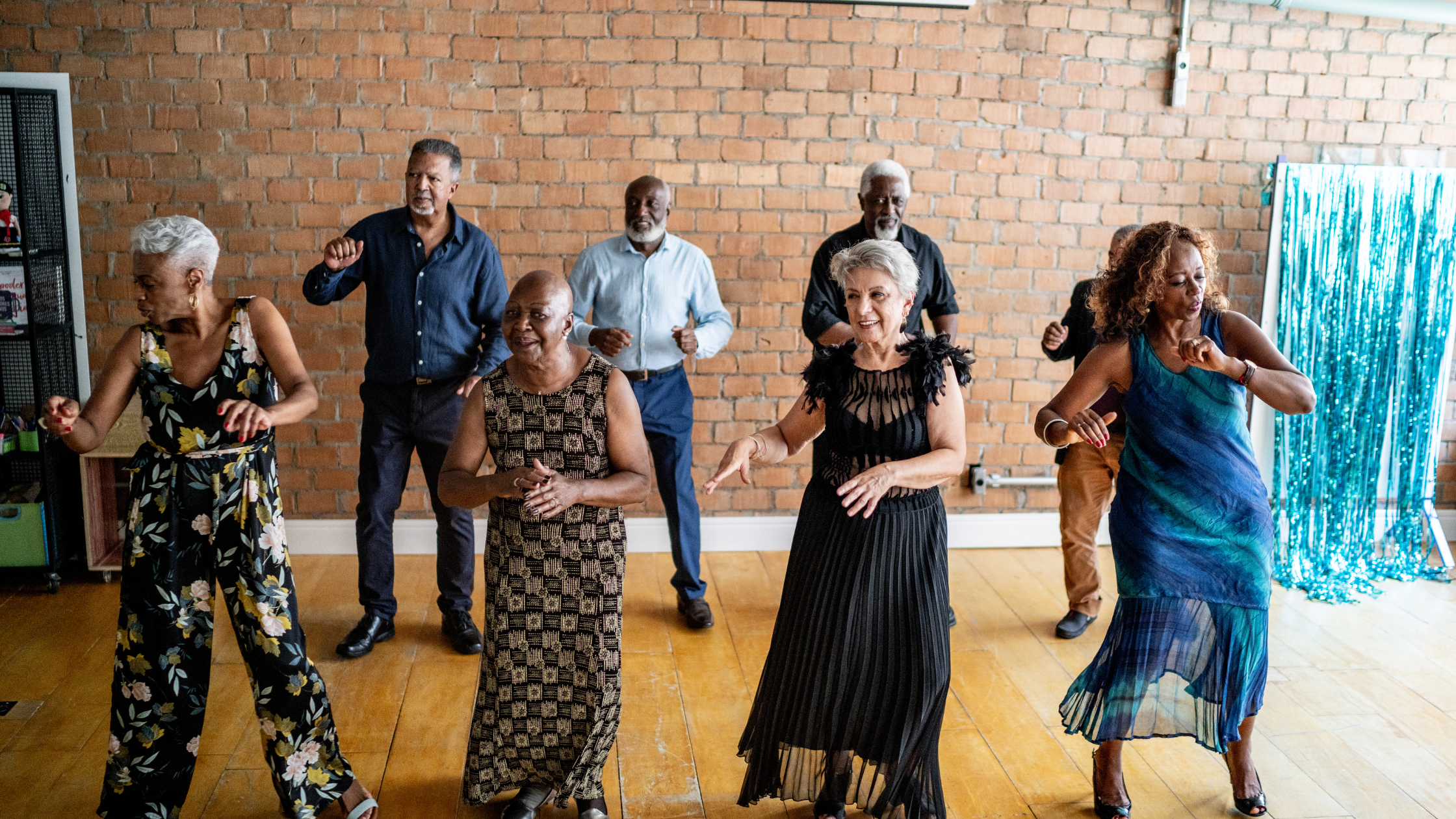 ALL YOU NEED TO KNOW ABOUT TANGO TURNS — Ultimate Tango School of Dance