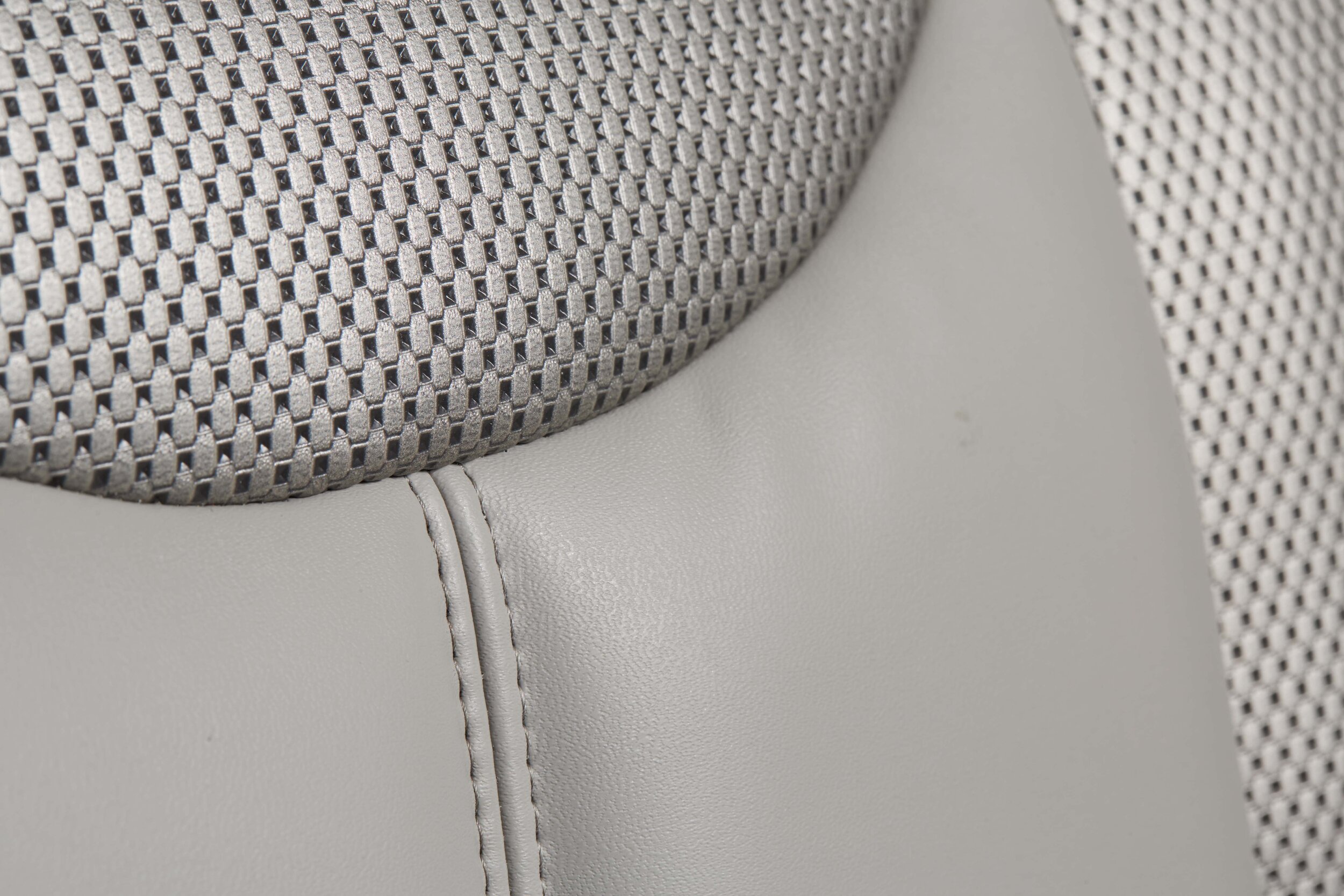 ISD_CartSeats_12-201816308A.jpeg