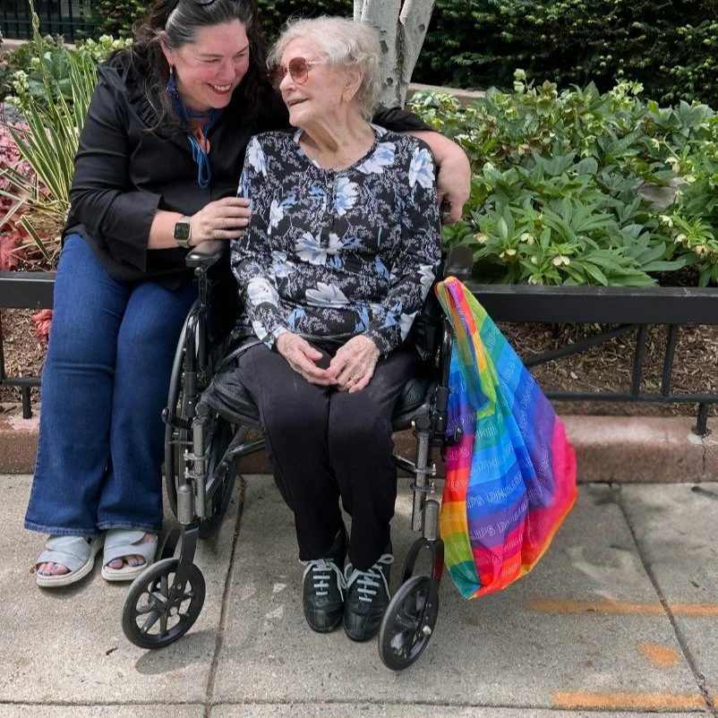 Happy belated Mother's Day to all the moms, aunts and our female guides! 
Loved spending the day with my kick-ass mom. At 93, she's such a joyful, life-affirming woman. We had classic, museumy visit to the @phillipscollection -- Mucha exhib, shop, c