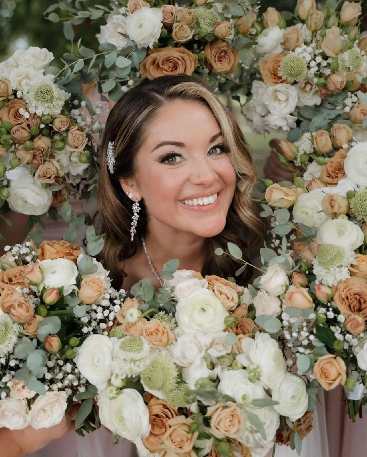 Congrats to our bride Alexis! You look stunning and we loved having the opportunity to do your wedding day glam 🤍

PC📸: @thehccollective 
Hair &amp; makeup: @prettyonpremises 
Venue: @thebrooksatweatherford 
Planner: @classiceventsbycat 
Dress: @ba