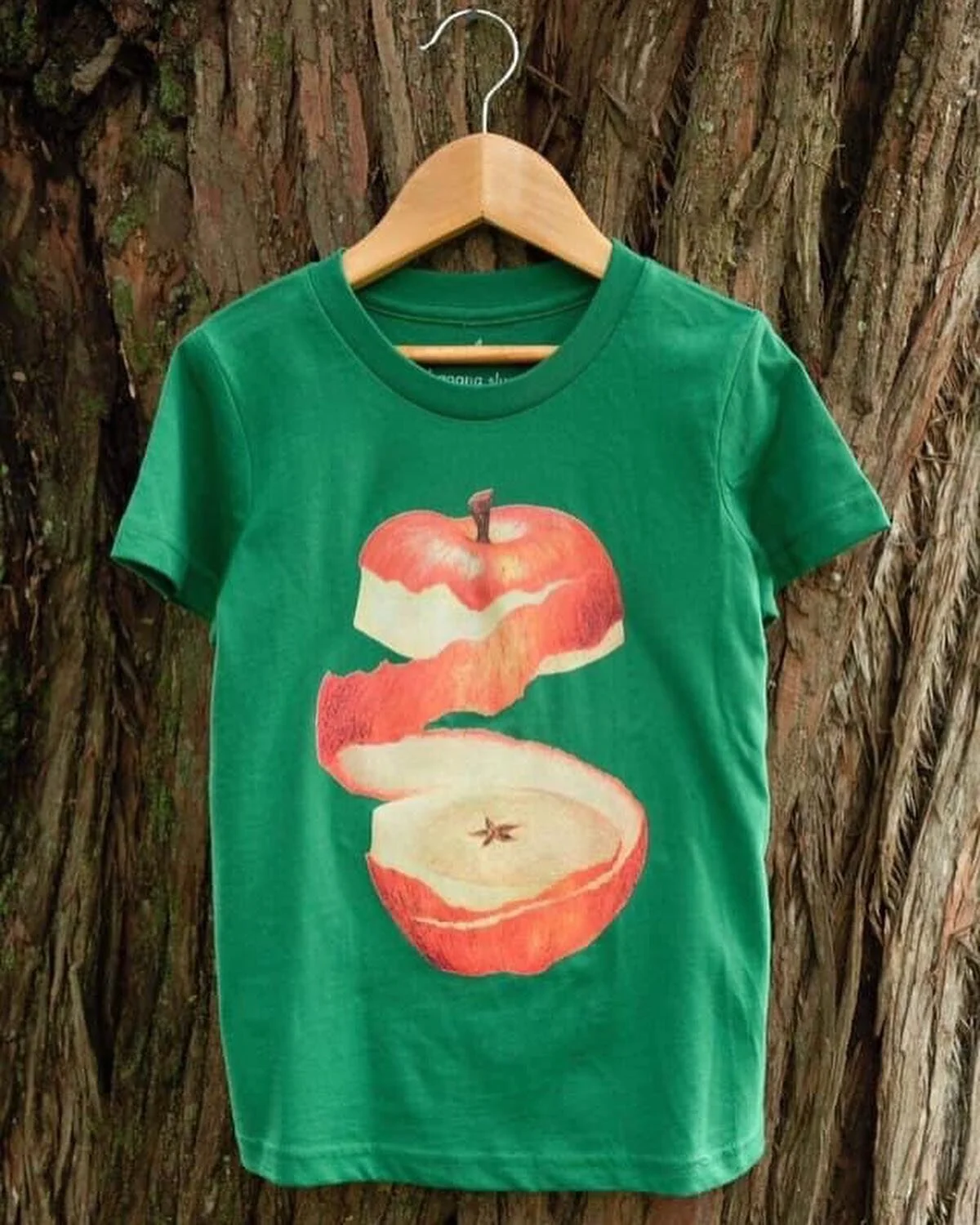 So how did we come to our apple design?

Believe it or not it all started with this fabulous artist:

Tatsuya Tanaka. We loved his imaginative, immersive small world work. It embodied something of the escapist whimsical magic we were after for some of our designs. We set out to create something more silk screen friendly and child focused that was entirely our own. So how did we get from small worlds to peeled apples? 

Follow our journey this week to find out.

You can explore and support his fantastic work here: 

https://miniature-calendar.com/