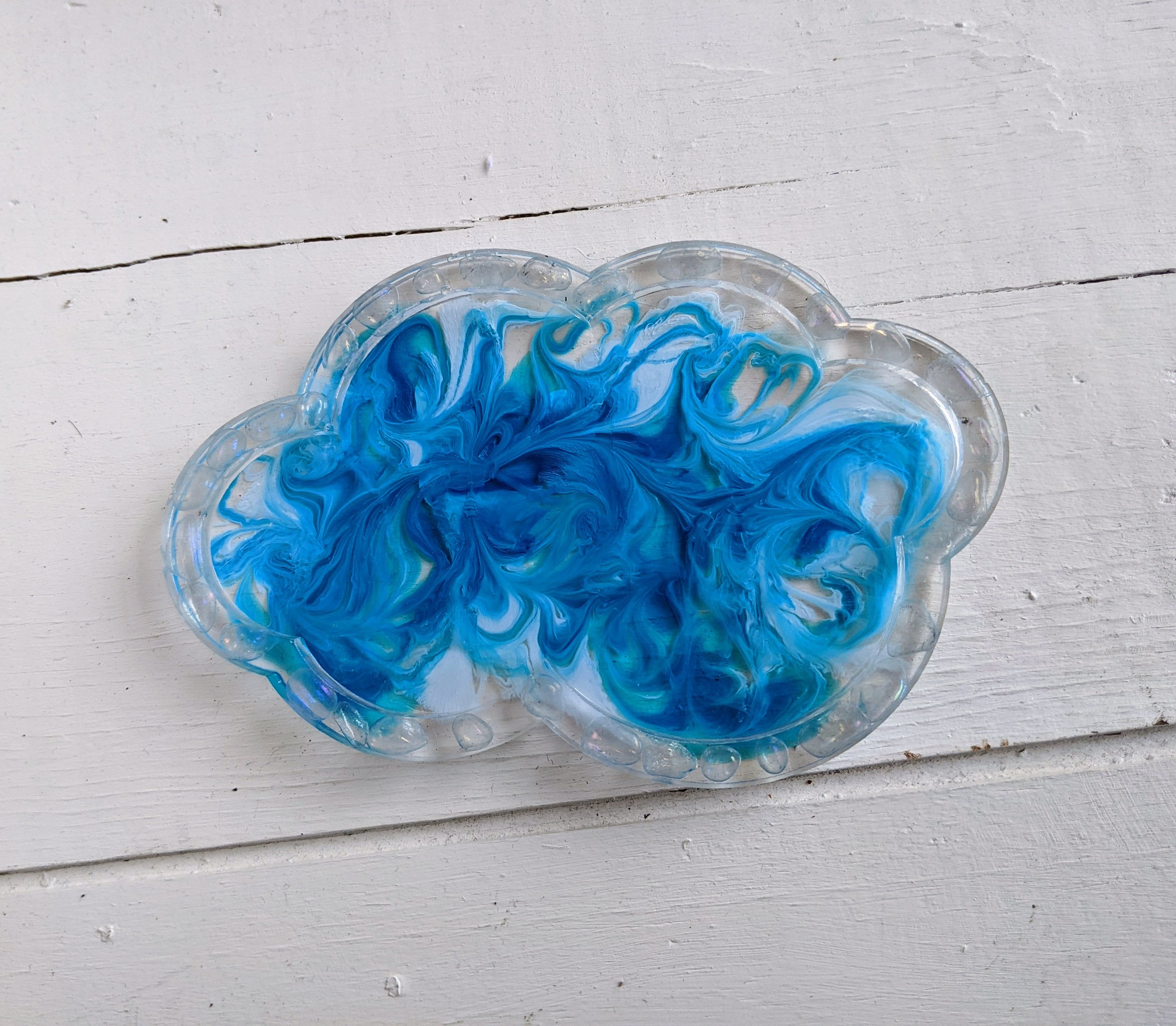 Aura Quartz Cloud Dish