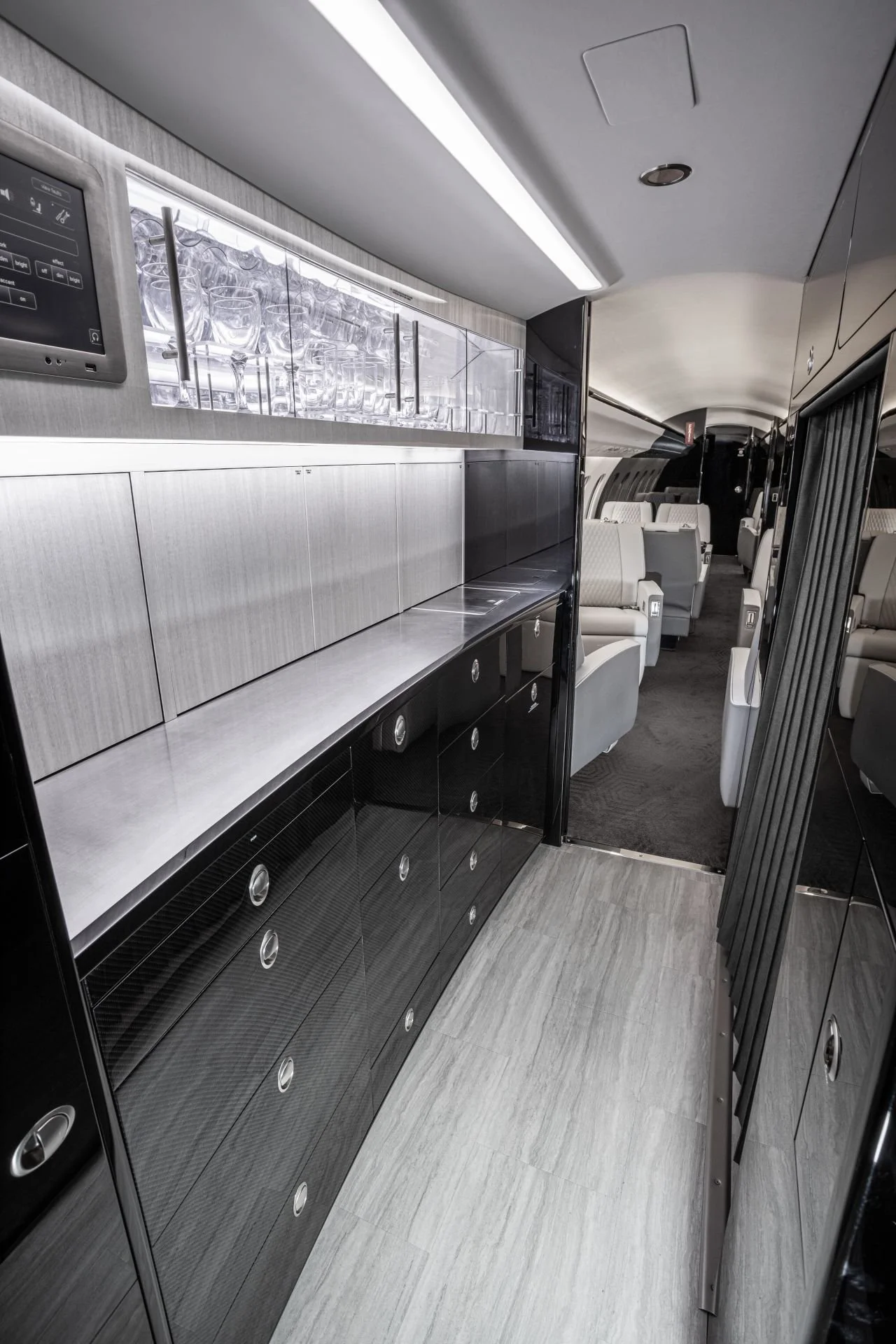 DODSON FALCON 50 GALLEY.jpg