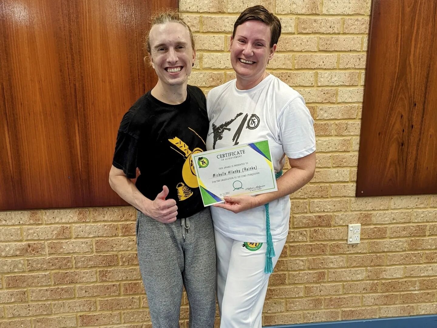 Huge congratulations to one of our first students Rainha (Michelle) who received her primera cord&atilde;o in class tonight after an amazing roda 👏🏼👏🏼🥳🥳

Although Michelle had trained and was all geared up to attend last year's Batizado, ultima