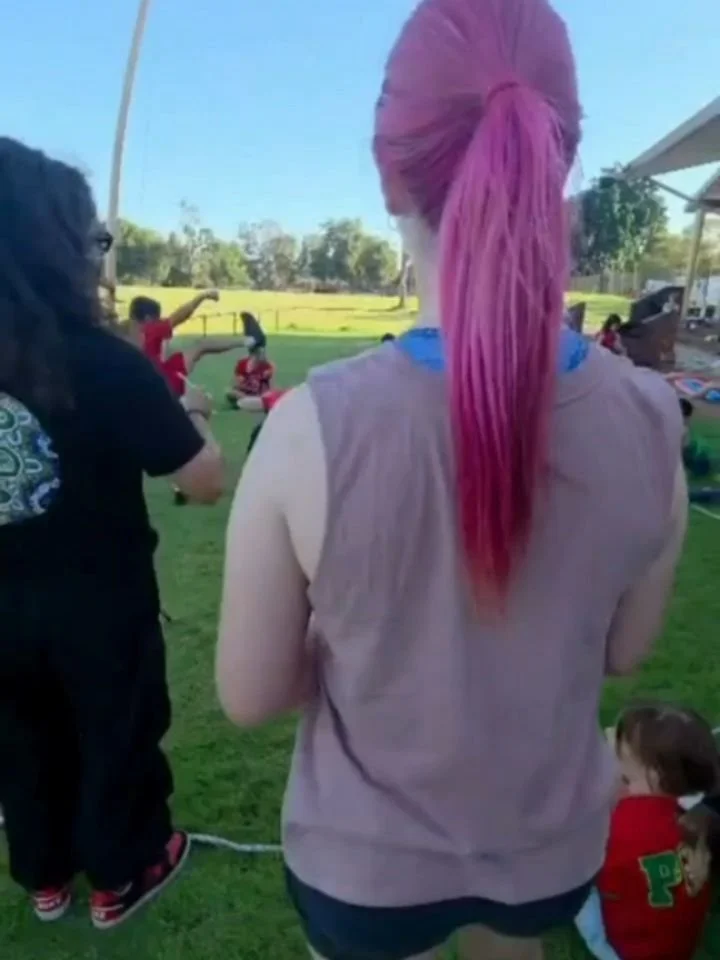 🥳 Last Saturday was our Christmas party in the park with our adults, kids and parents 🎄 followed by delicious fund-raising burgers at Grill'd Karawara 😋

Thank you to everyone that came to have some fun in the sun, and the parents that gave capoei