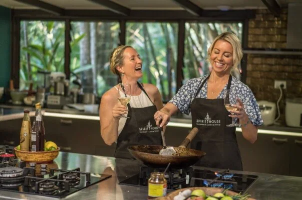 Delicious experiences to try in the hinterland