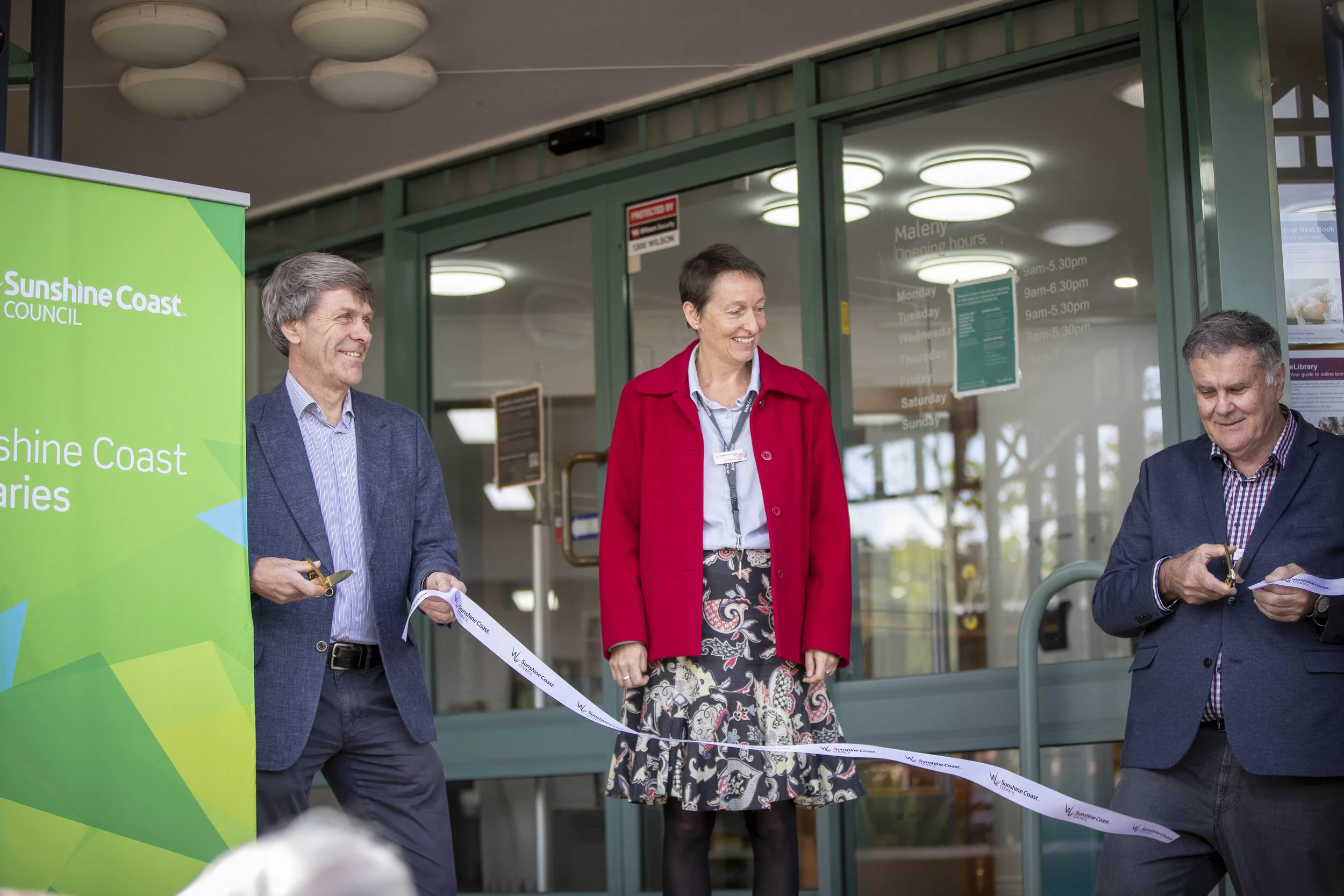 Maleny Library ribbon cutting.jpg