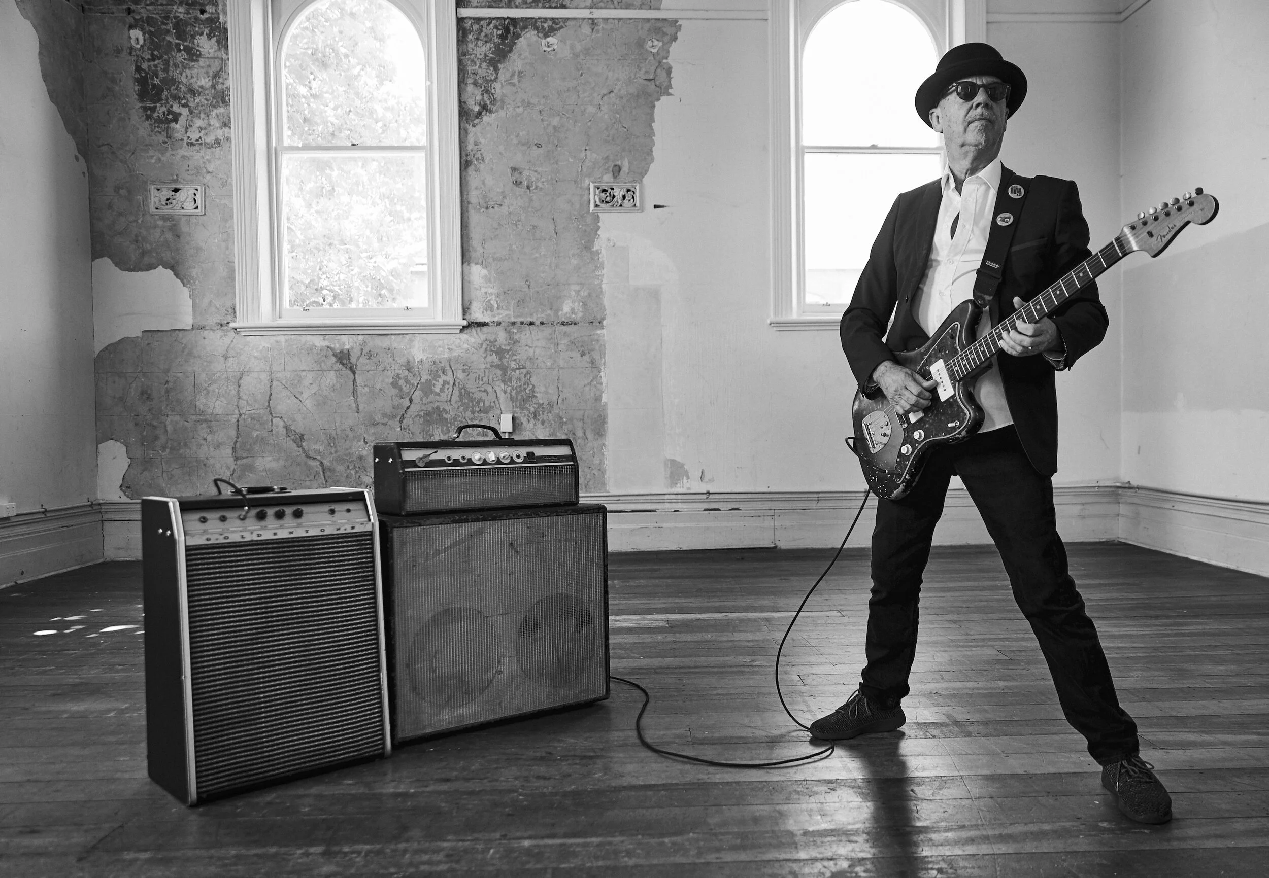 Russell Morris returns