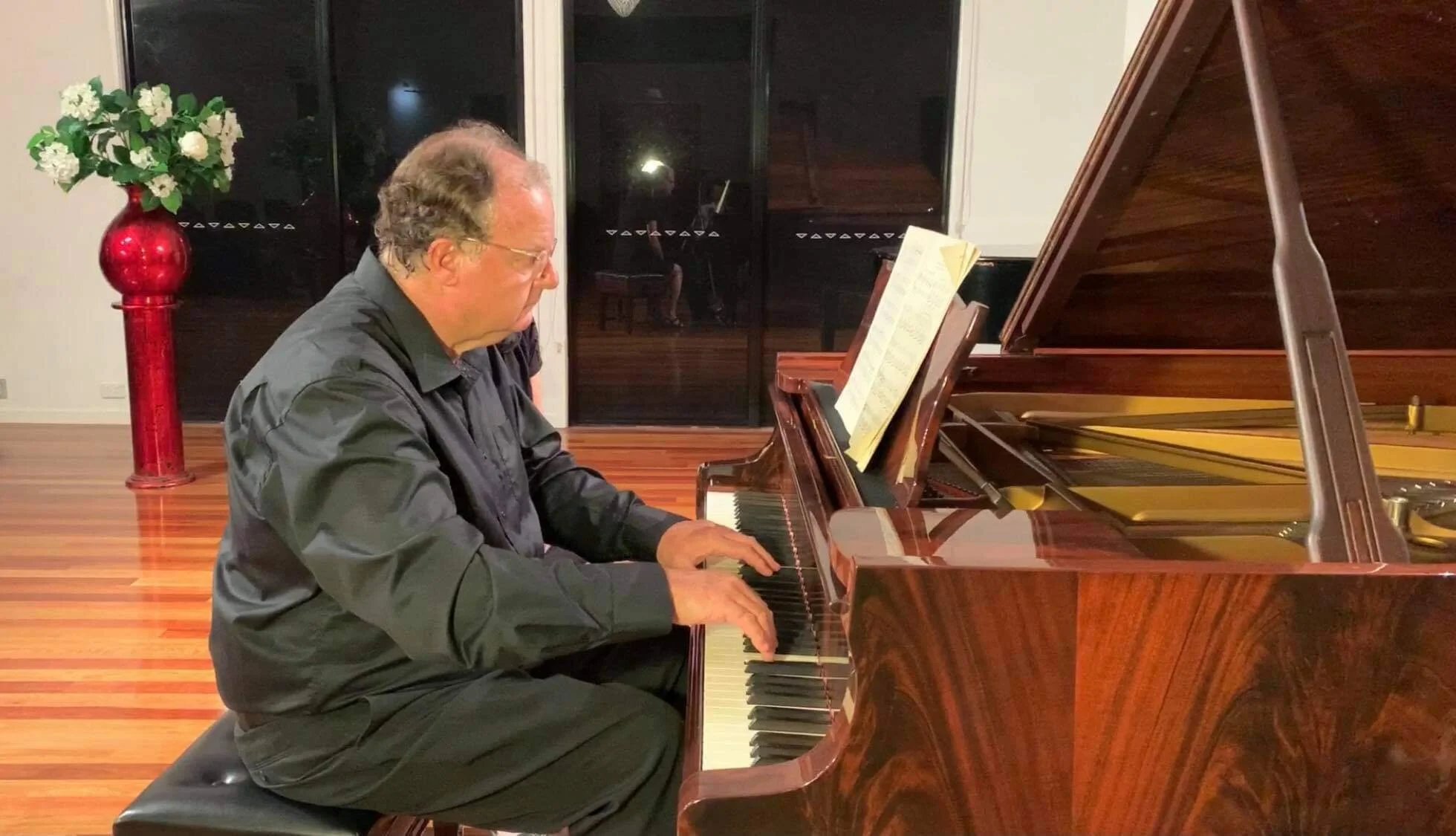 Pianist returns to music and wins prestigious competition