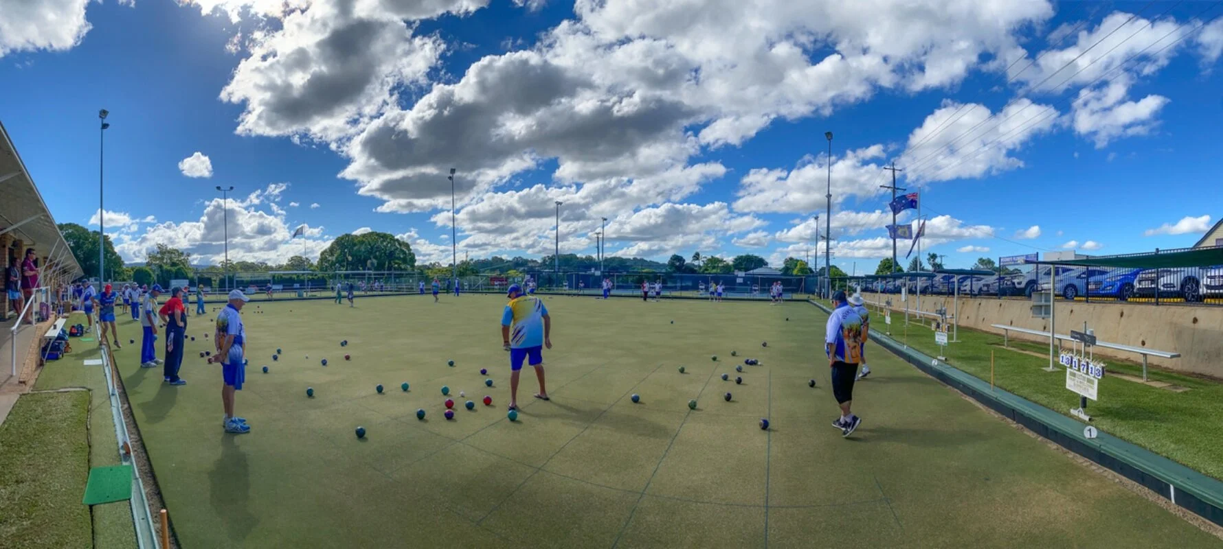 Woombye Pairs attracts keen interest