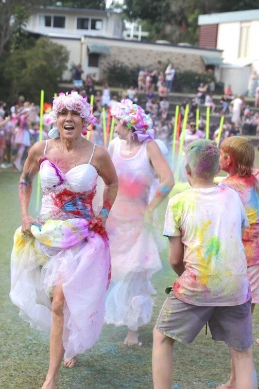 Colour Run&nbsp;ends Palmwoods’ school term in blaze of colour