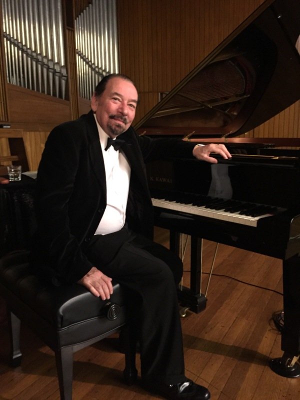 What's On: Solo musical comedy performer coming to Nambour