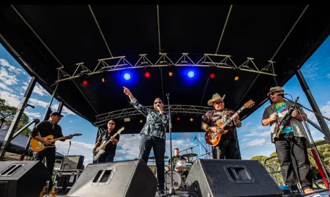 Dance the night away to a six-piece party band at Palmwoods Memorial Hall