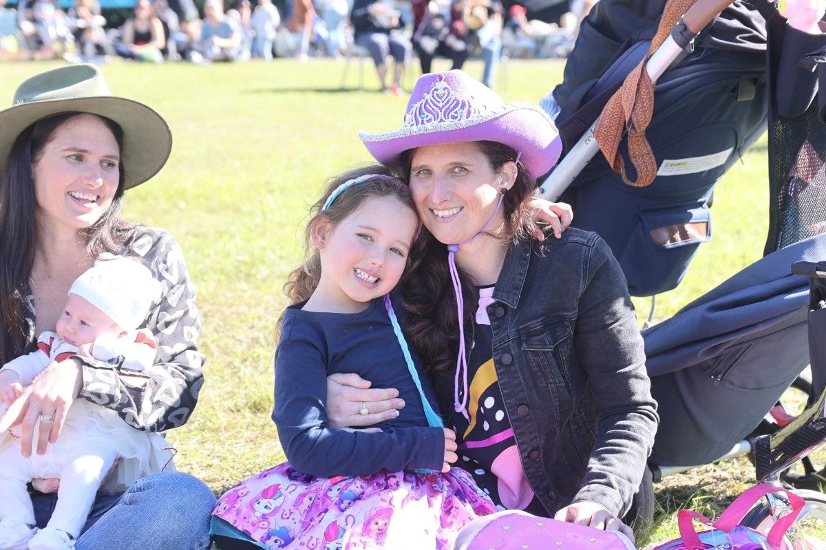 Great hat! ... Lainey and Felicity Brinkworth.