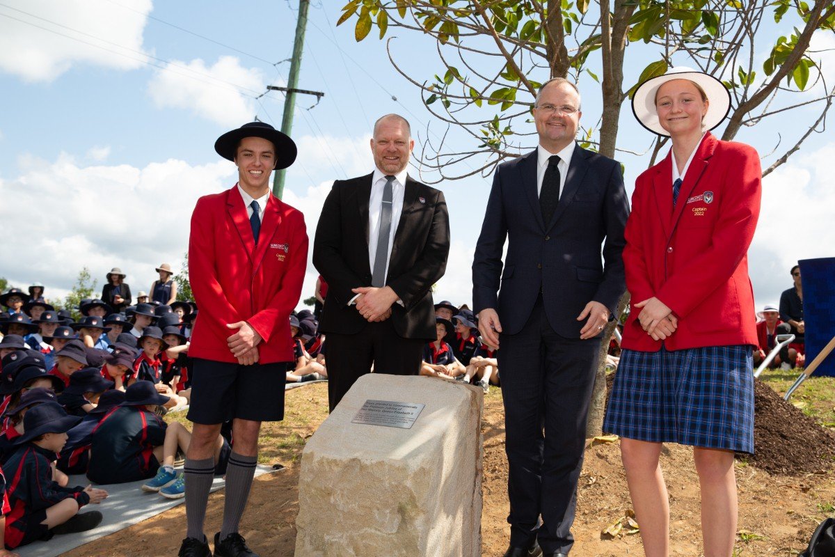 College tree planting honours the Queen’s enduring grace