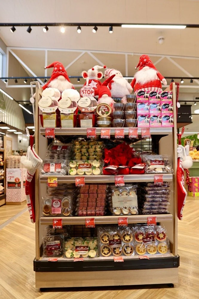 whites iga christmas6.jpg