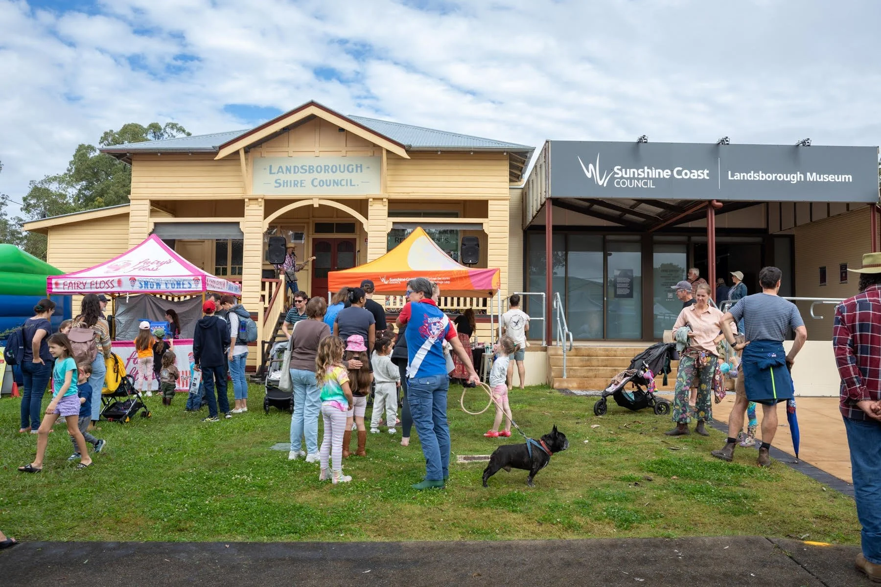 Cool cars,&nbsp;tunes&nbsp;and history&nbsp;at street festival