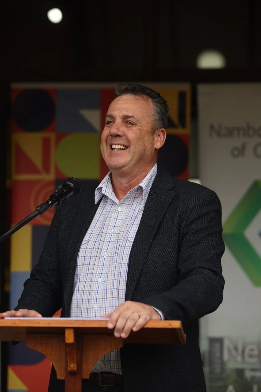 Nambour rail fight on track, but wobbly
