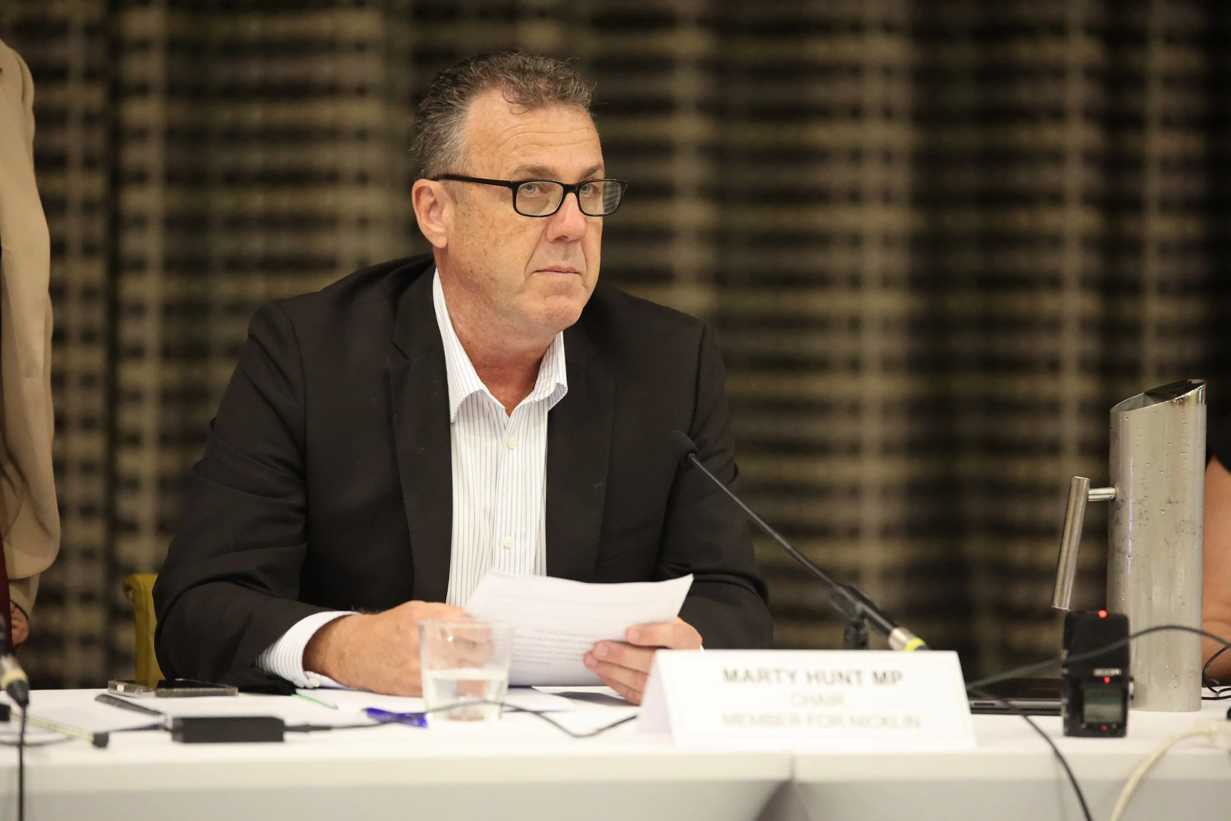 Community 'at tipping point' calls for safer CBD: Cautious support for move-on laws