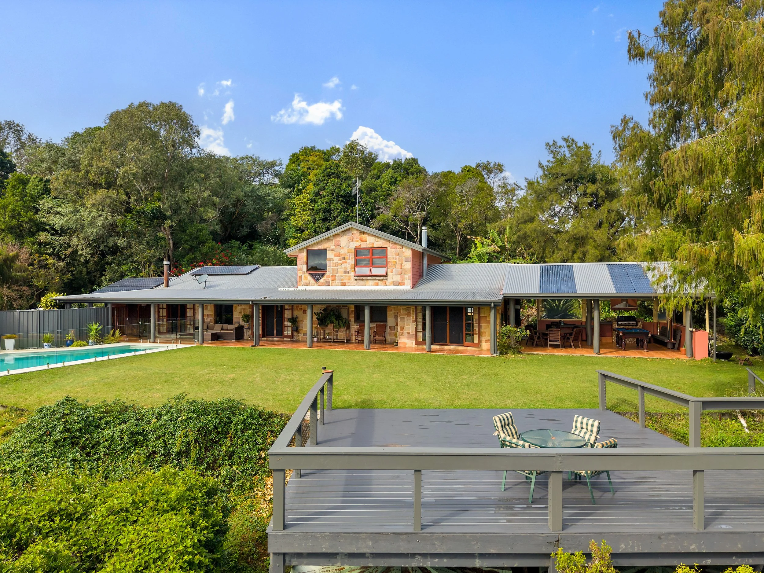 Stylish horse property, enviable location, boutique accommodation