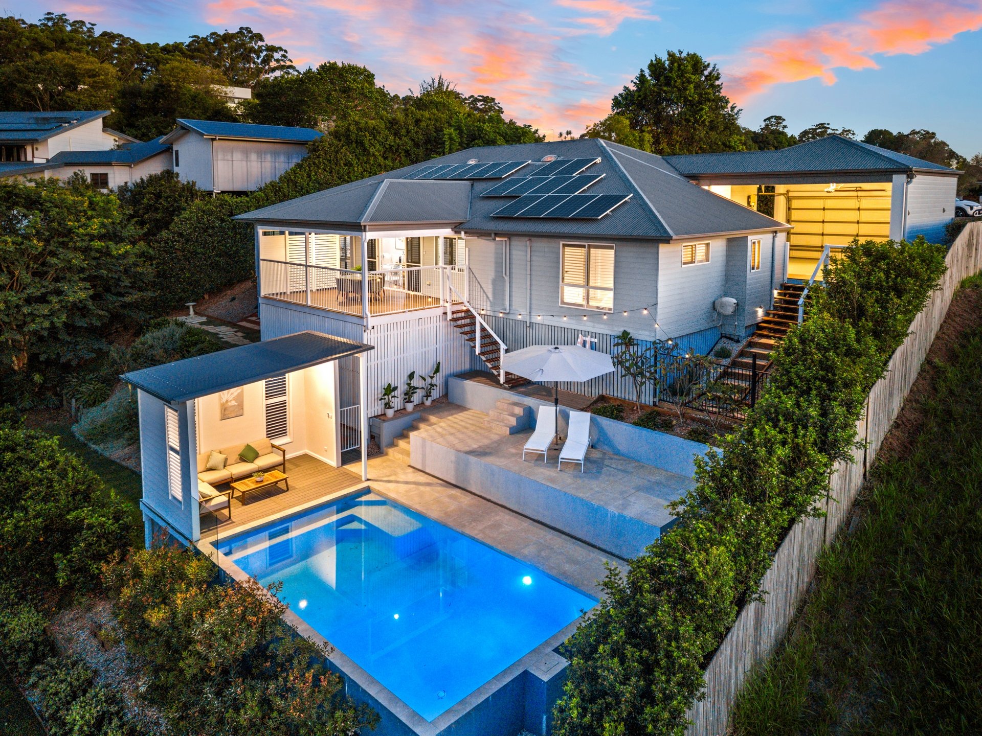 Family entertainer with beautiful views in Woombye
