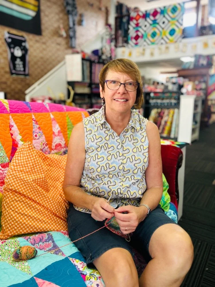 Fibre artists and locals rally to stitch warmth for homeless &amp; people doing it tough