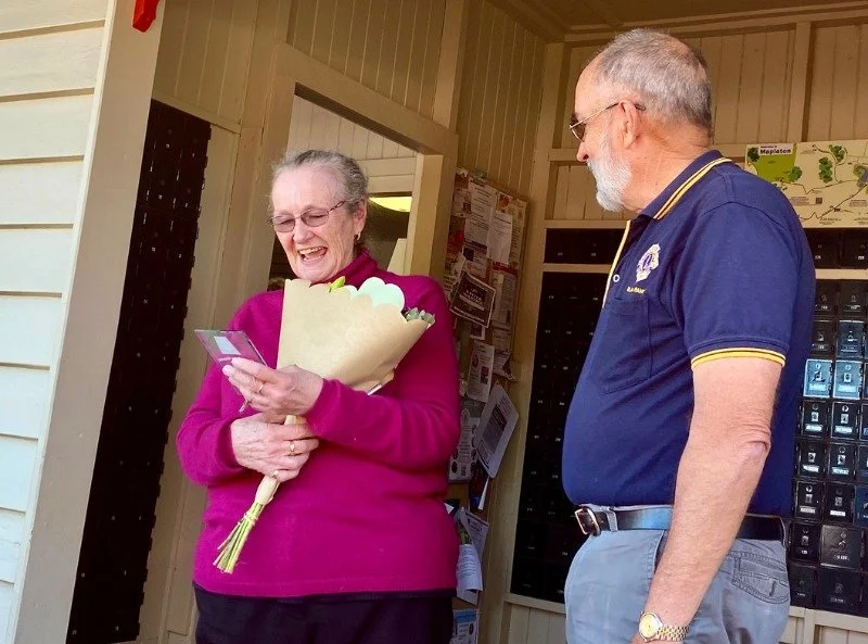 Mapleton Post Office licensee earns with Community Service Award — The Sunshine Valley Gazette