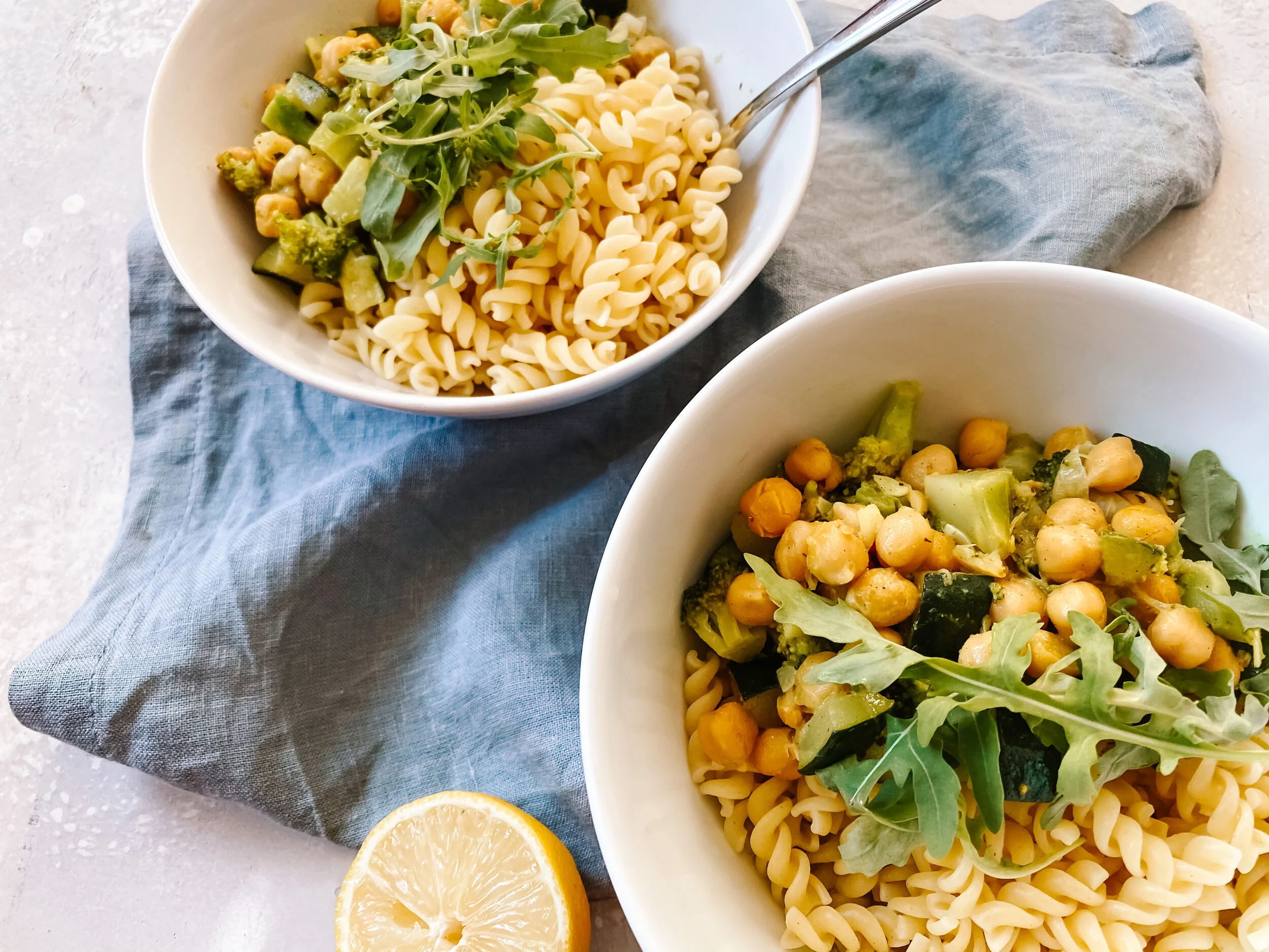 Green Chickpea Curry