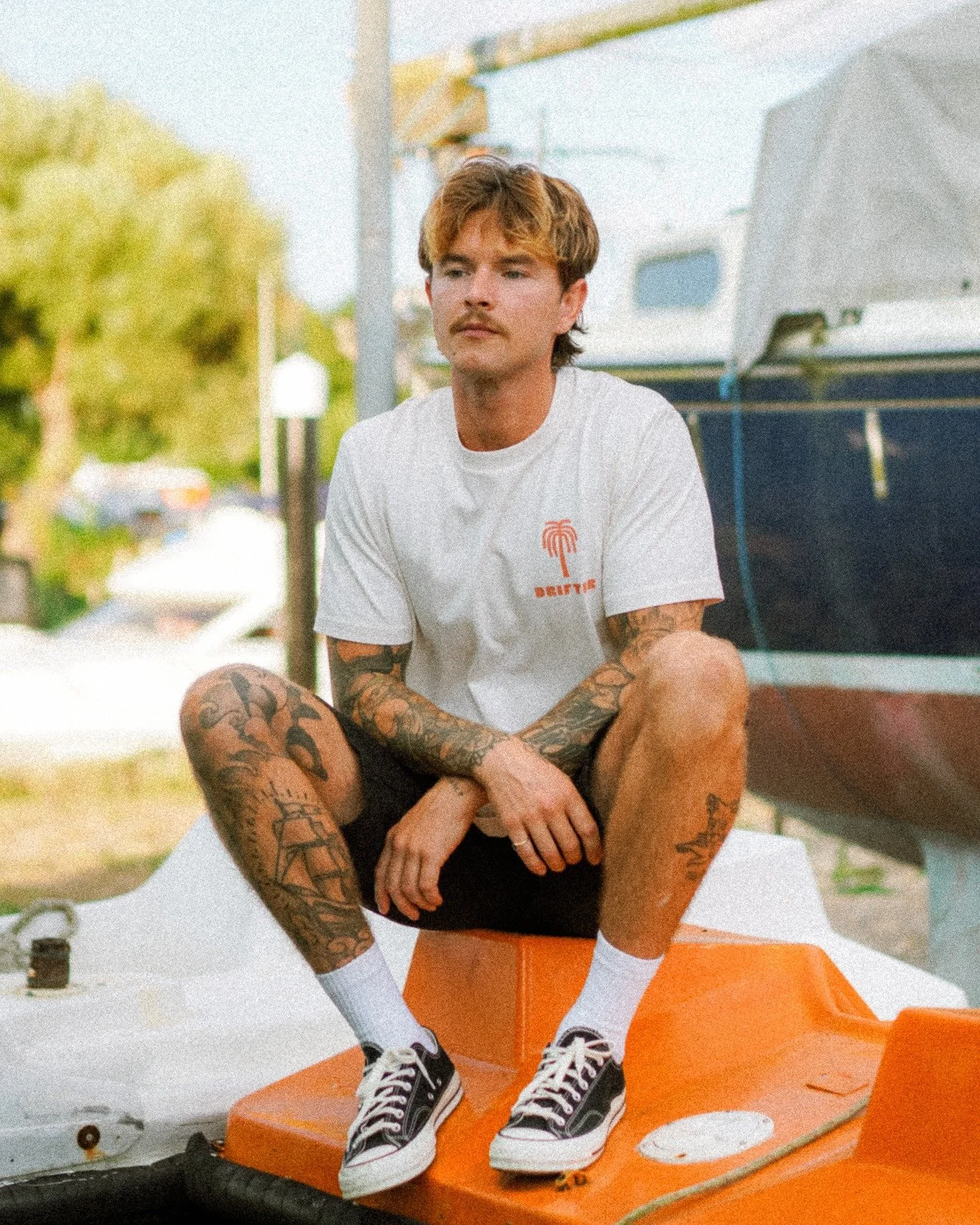 Boatyard days
Desert Drifter Tee
Vintage white.

Drifting, Not Lost 🏴&zwj;☠️