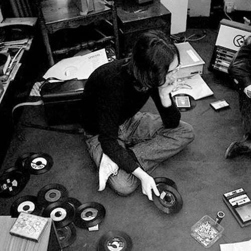 Stop Skipping Tracks: 5 Reasons Why You Should Listen to Full Albums
