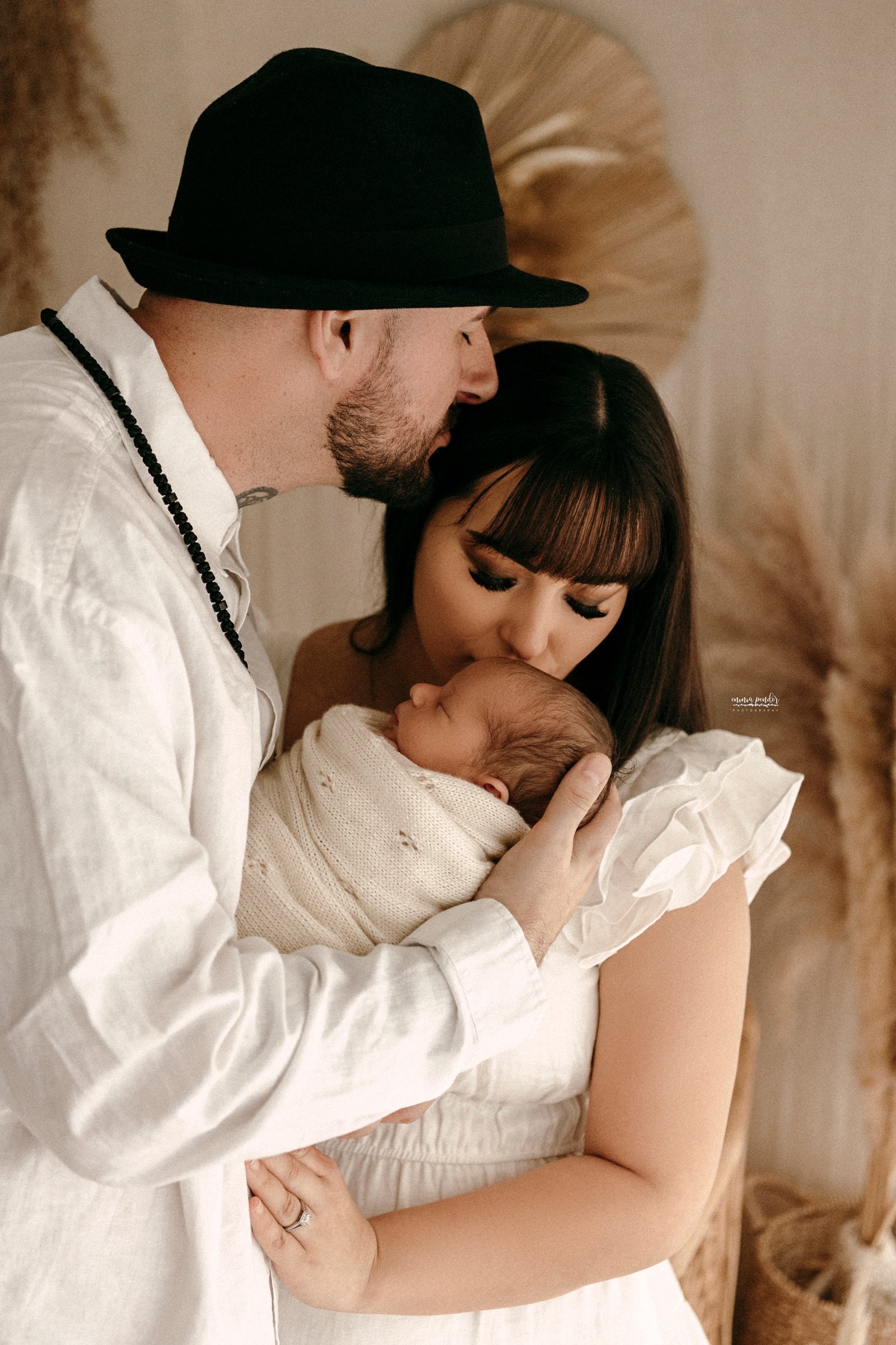  Melbourne Newborn Photographer | Emma Pender Photography 