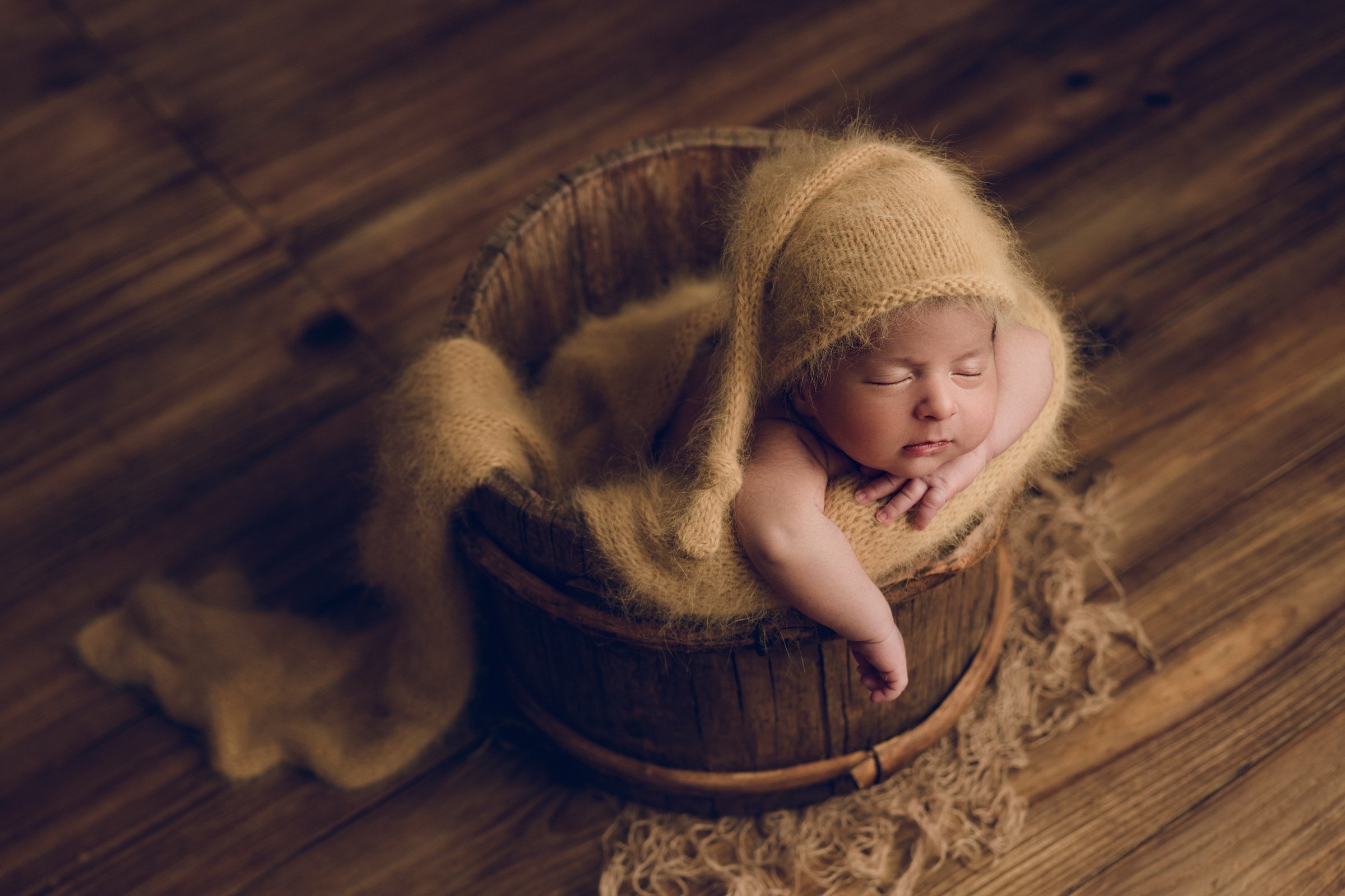  Melbourne Newborn Photographer | Emma Pender Photography