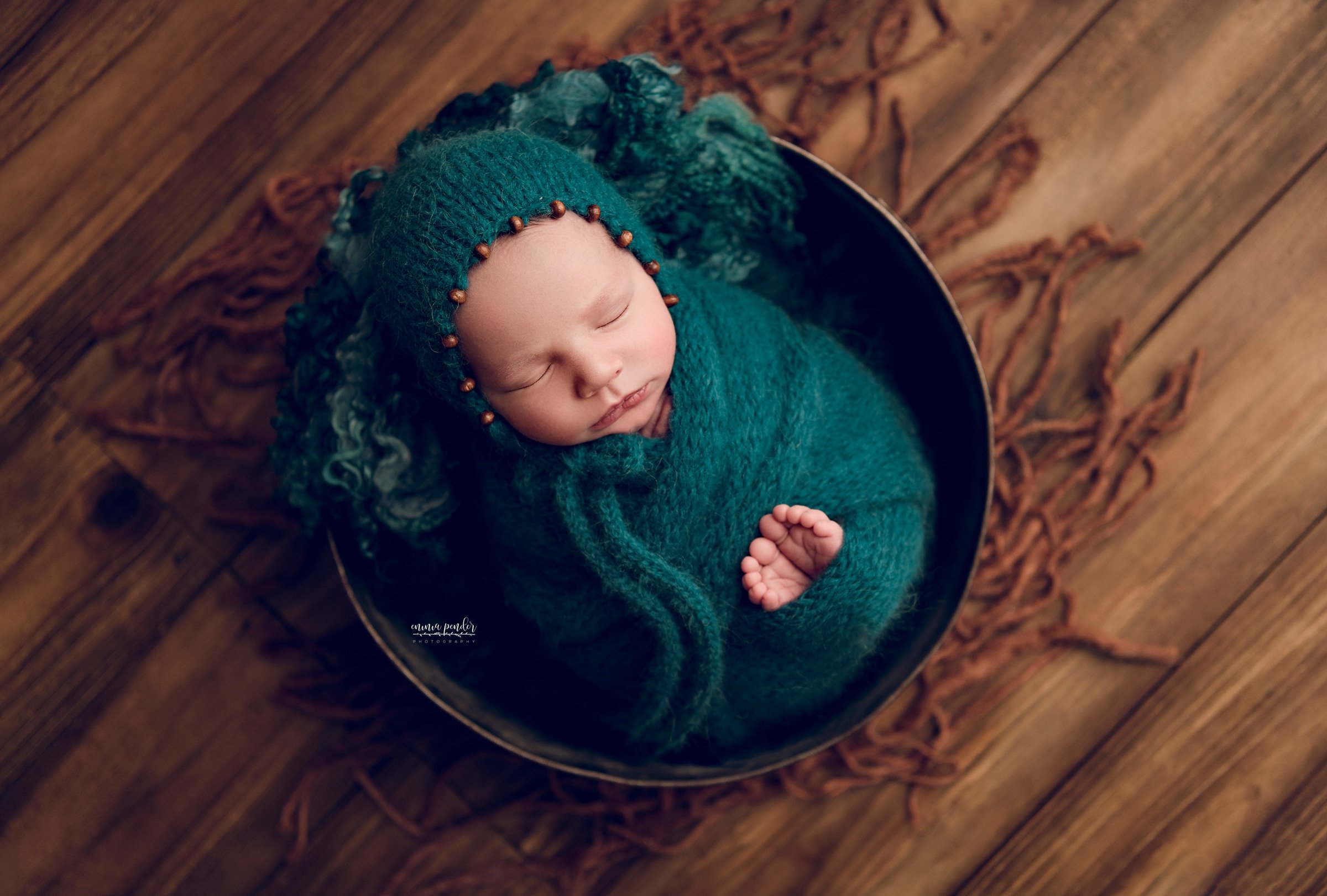 Best Melbourne Newborn Photographer Emma Pender Photography — Emma