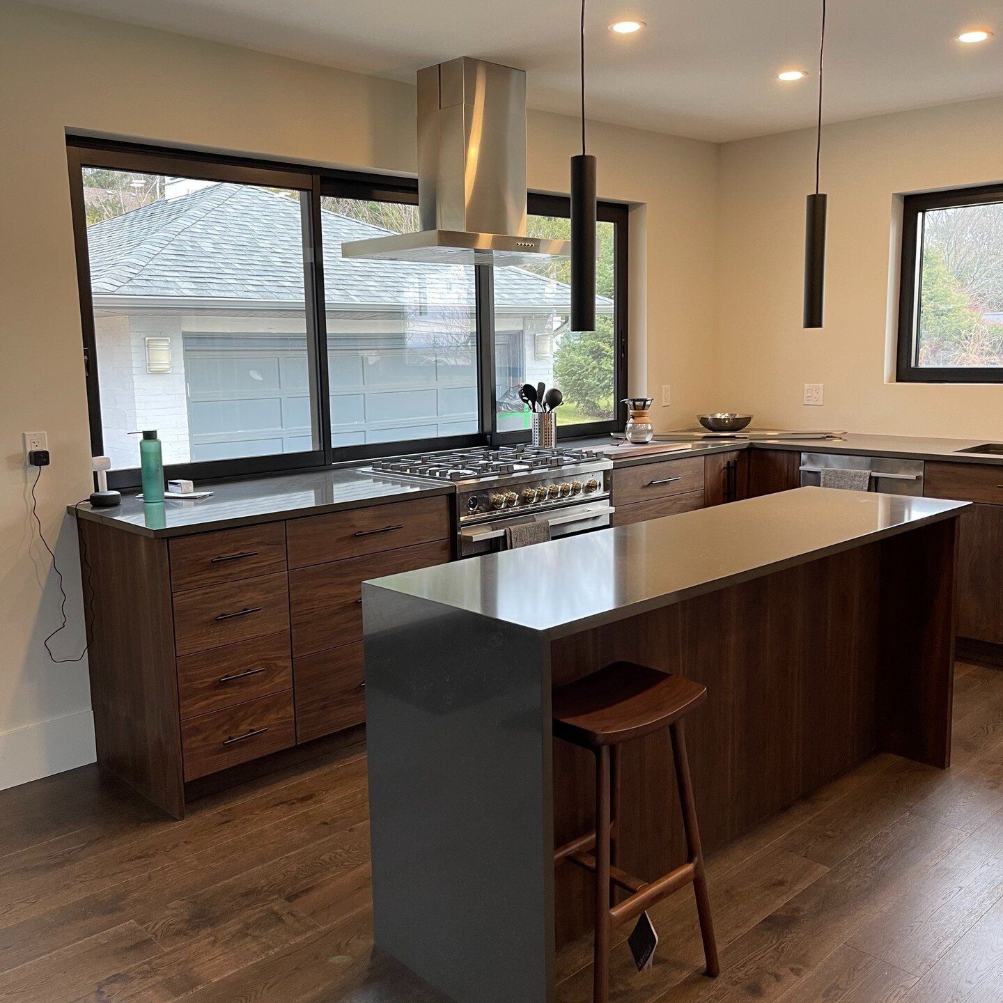 Stunning simplistic design. Fully custom walnut kitchen for @tuckerhomes Finished with @rubiomonocoat #IngrainConcepts #Custom #Cabinetry #Walnut #Craft #CustomCabinetry #Fenwick #Ontario #ProudlyCanadian